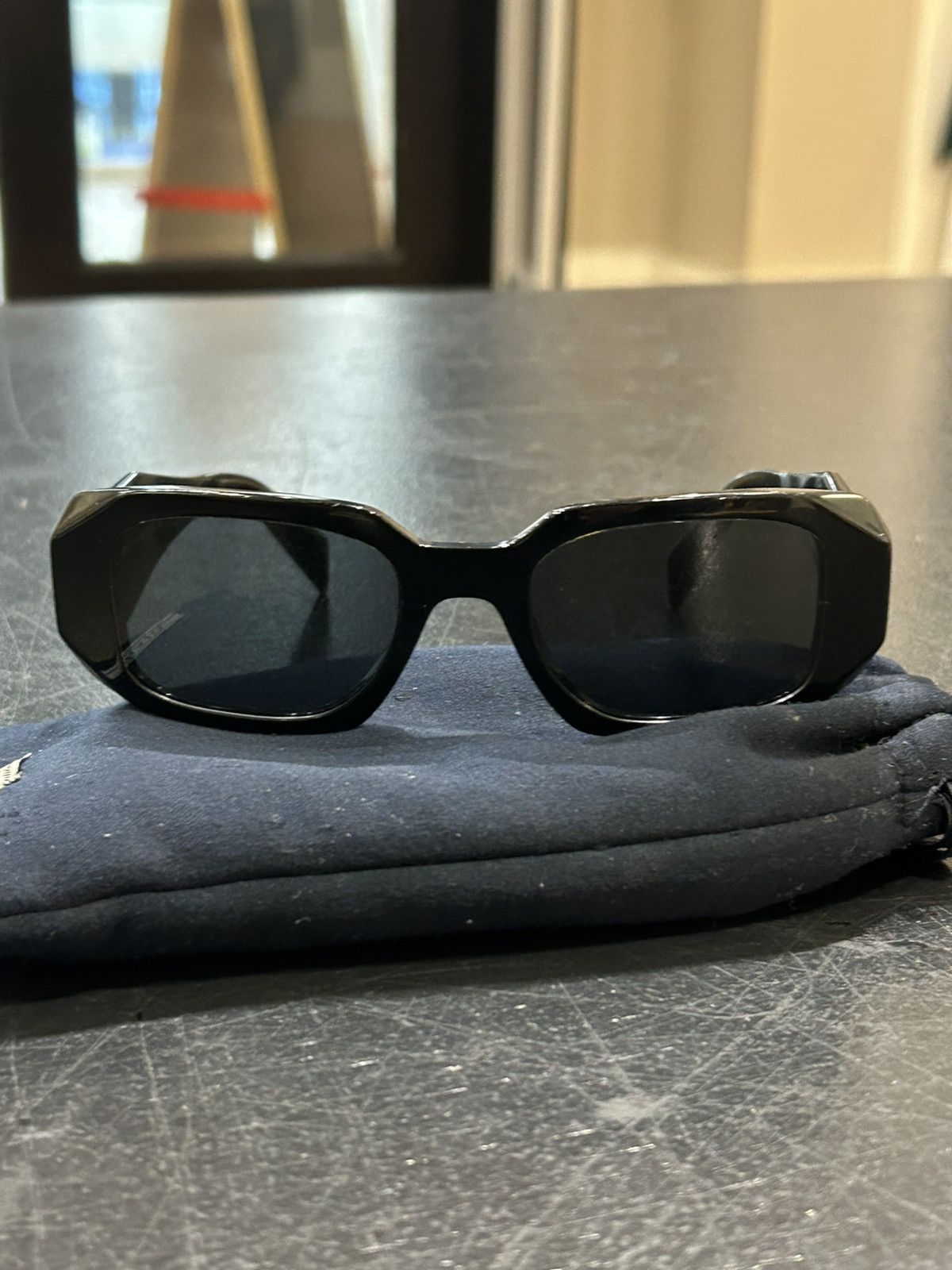 Prada Prada Sunglasses Size ONE SIZE - 2 Thumbnail