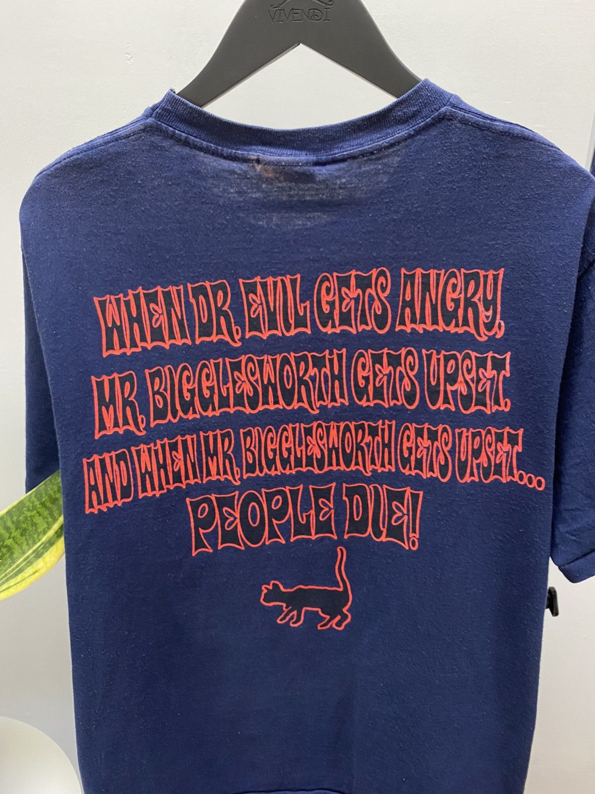 Changes × Vintage Vintage Changes 1999 Dr Evil Austin Powers movie promo tee Size US L / EU 52-54 / 3 - 24 Thumbnail