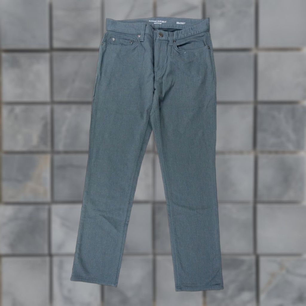 Banana Republic VINTAGE Banana Republic Mens Slim Fit Traveler Jeans 30x30 Blue Denim Cotton Stretch Casual Size US 30 / EU 46 - 1 Thumbnail