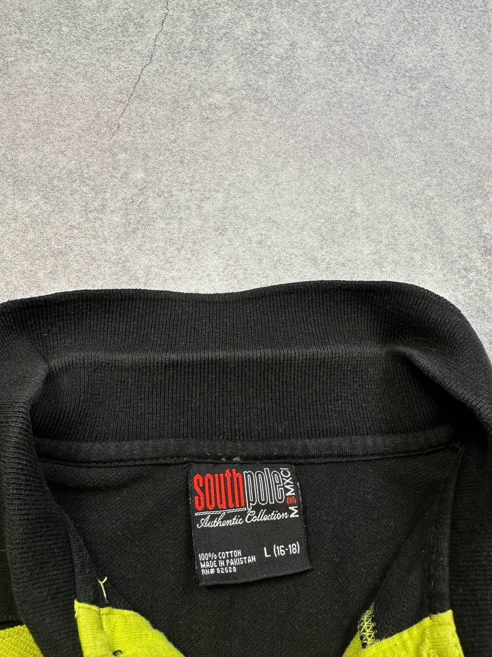 Southpole Vintage South Pole Polo Shirt, Size L – Streetwear Classic Size US L / EU 52-54 / 3 - 5 Thumbnail