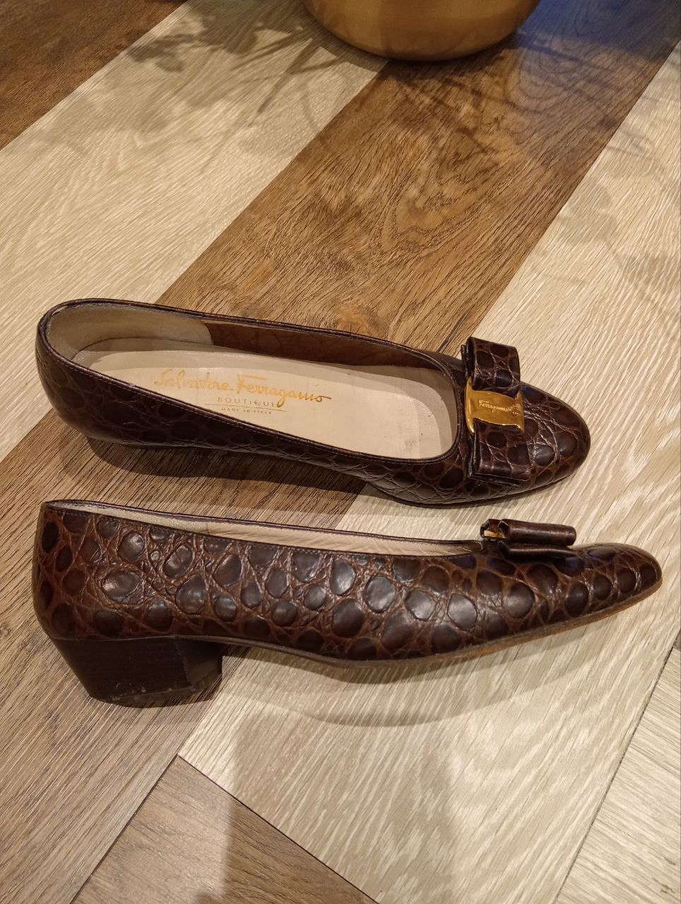 Salvatore Ferragamo SALVATORE FERRAGAMO BOUTIQUE LEATHER SHOES - SIZE 6 Size US 6 / IT 36 - 6 Thumbnail