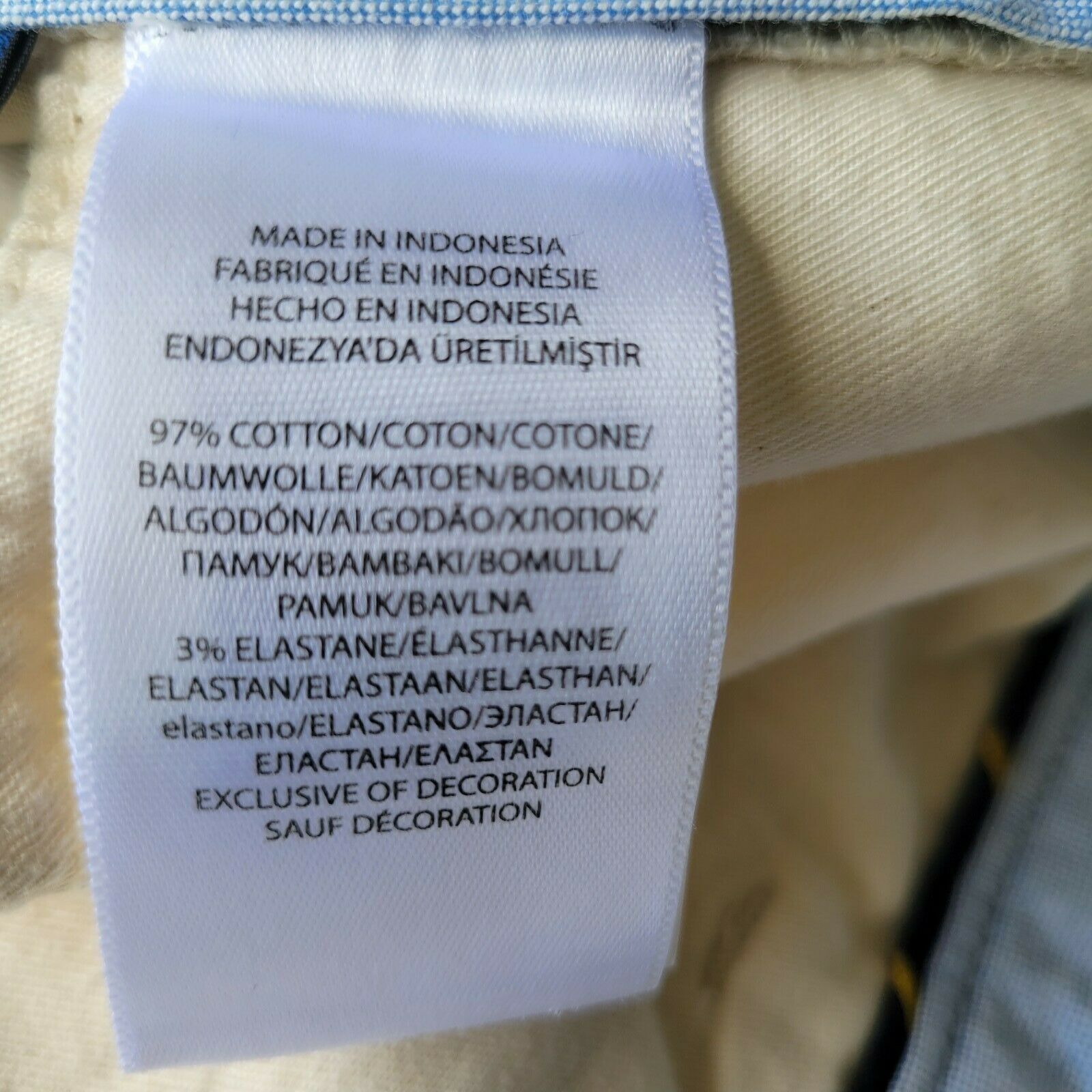 Lauren Ralph Lauren Men's Ralph Lauren Khaki Shorts. Size 42T***FLAWED **** Size US 42 / EU 58 - 9 Thumbnail
