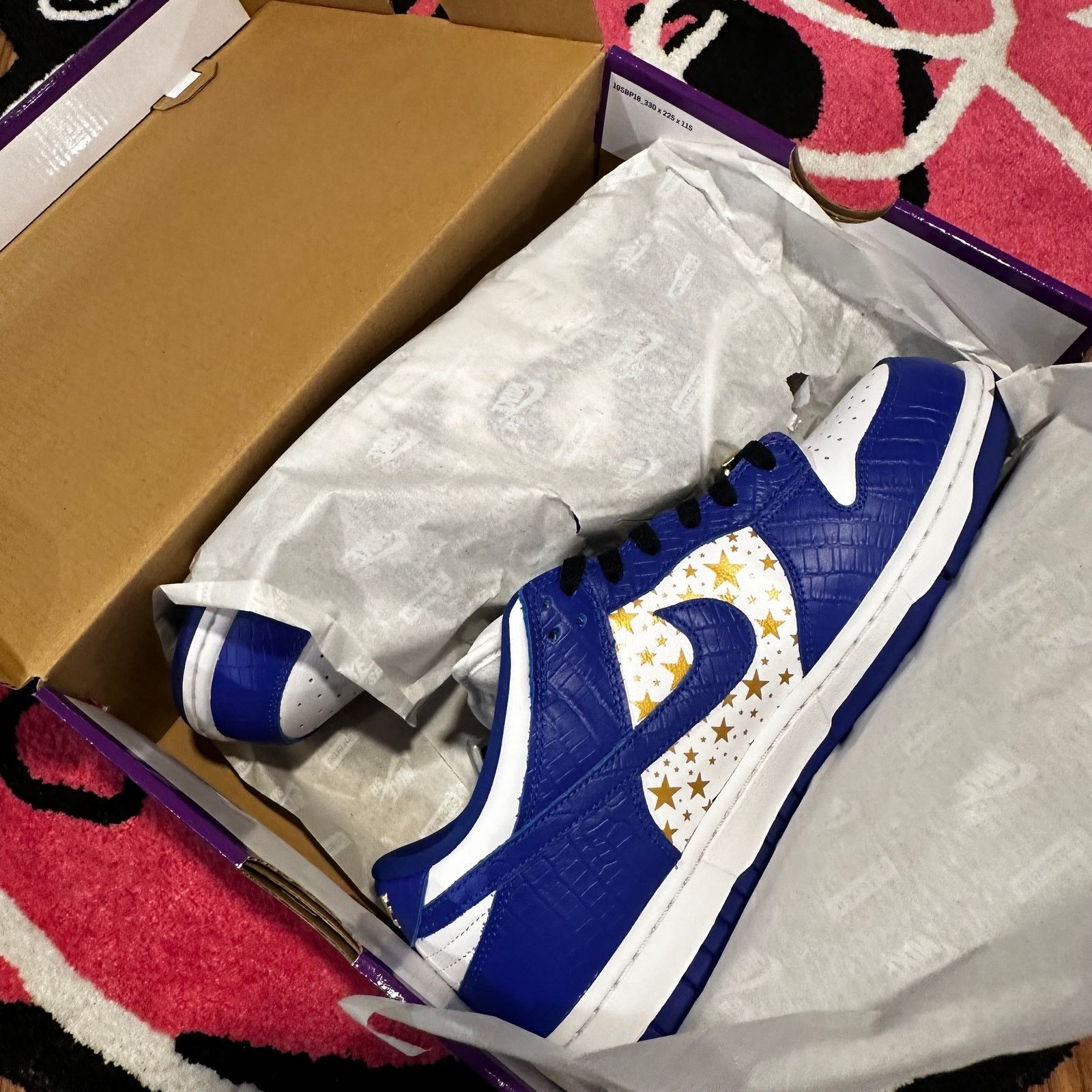 Supreme Nike SB Dunk Low Supreme Hyper Royal – Size 11 – Brand New Size US 11 / EU 44 - 1 Thumbnail