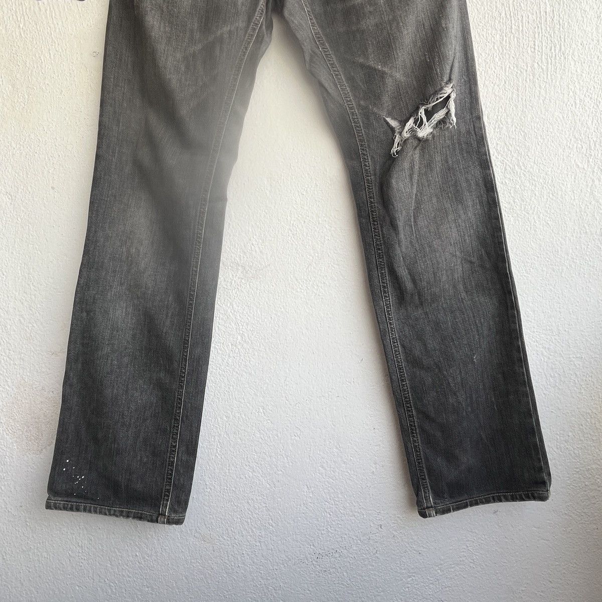 Dolce & Gabbana Vintage 1980s Distressed DOLCE & GABBANA Denim Jeans Size US 33 - 13 Thumbnail