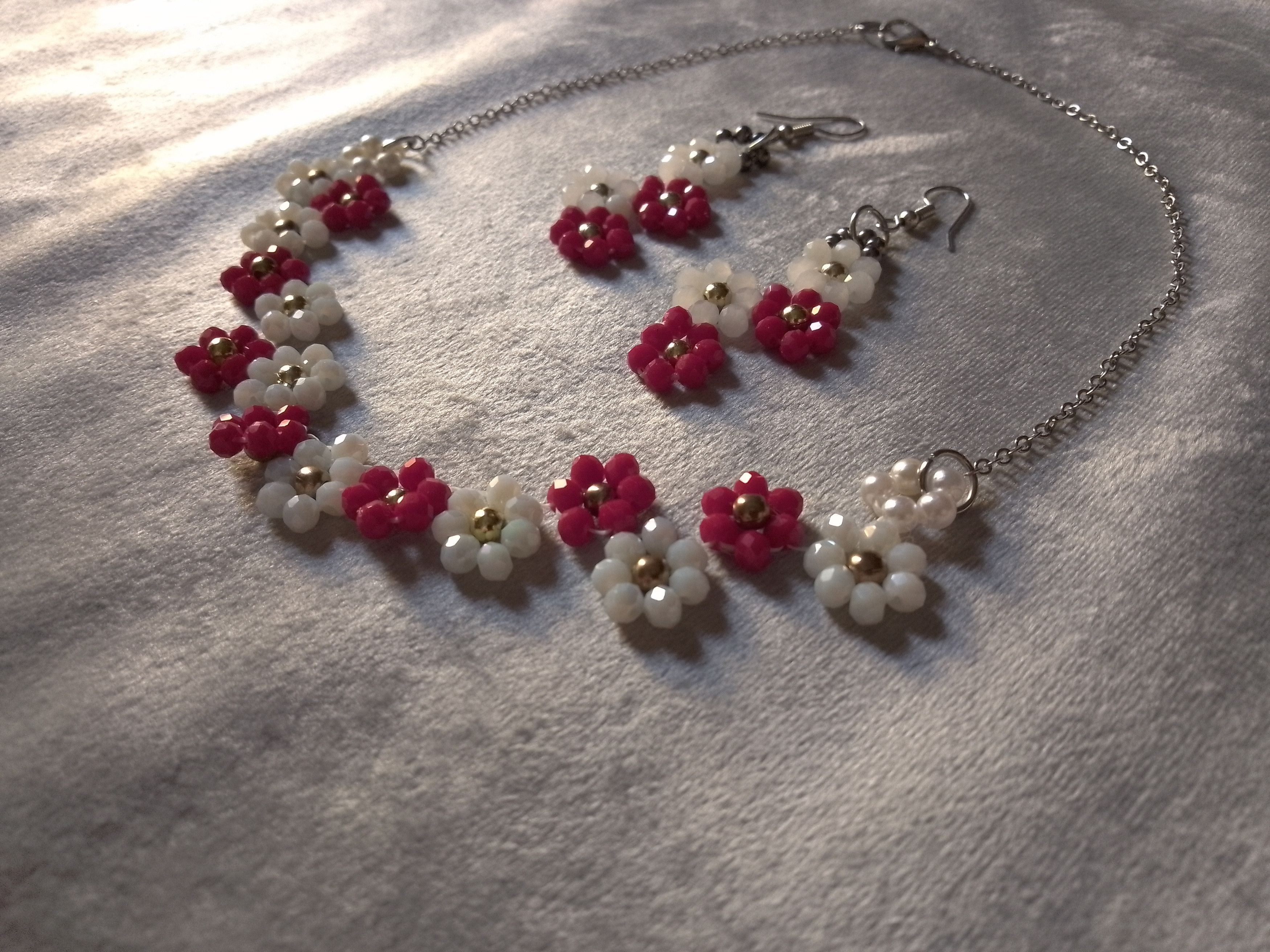 Handmade Necklace Red White Flowers Crystal. Earrings. Size ONE SIZE - 6 Thumbnail