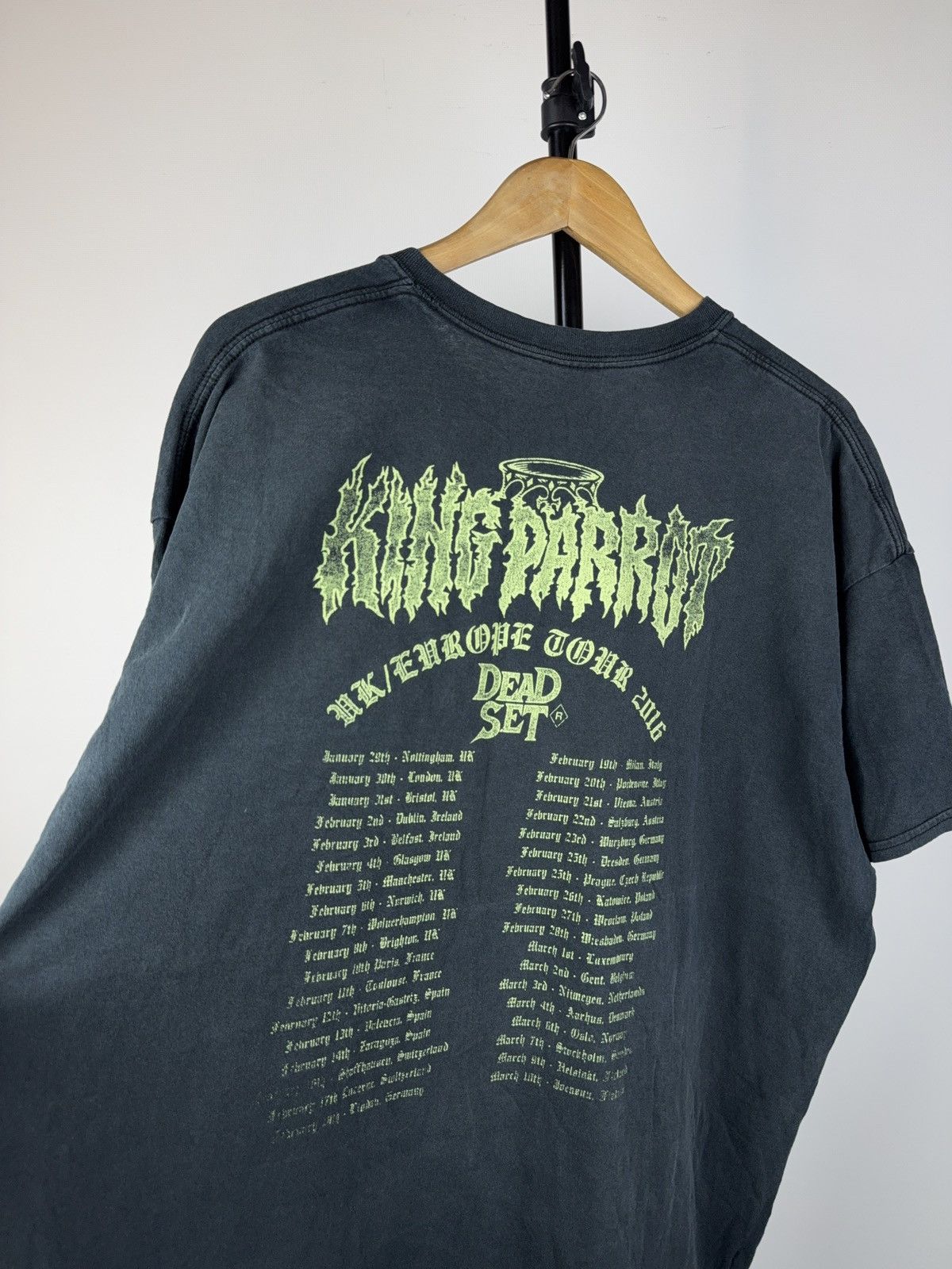 Band Tees King Parrot 2016 Dead Set Tour Tee Black Green Print Size US XXL / EU 58 / 5 - 9 Thumbnail