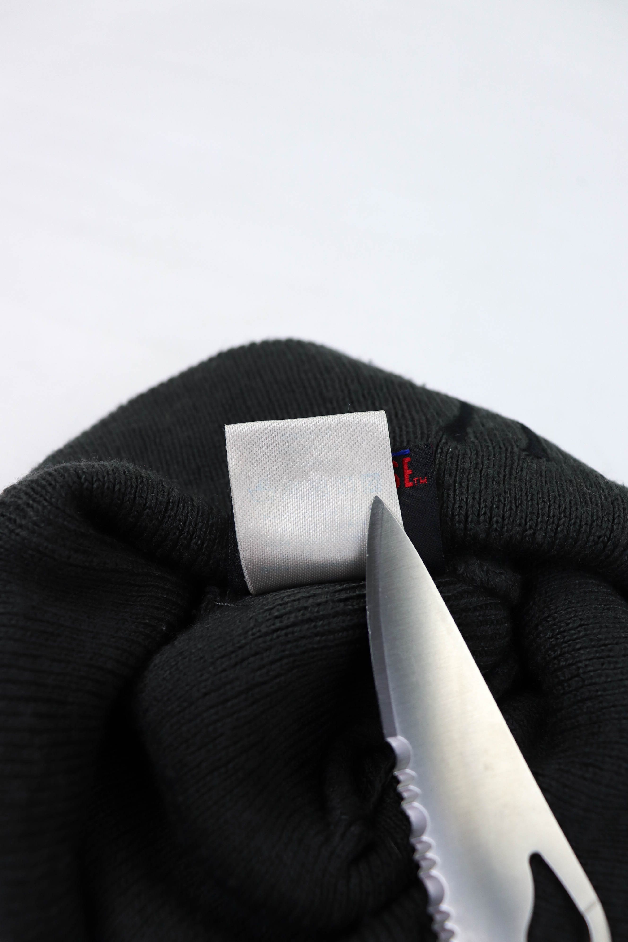New Era × New York Yankees × Vintage 90s Vintage New Era New York Yankees Dark Gray Beanie Hat Size ONE SIZE - 9 Thumbnail