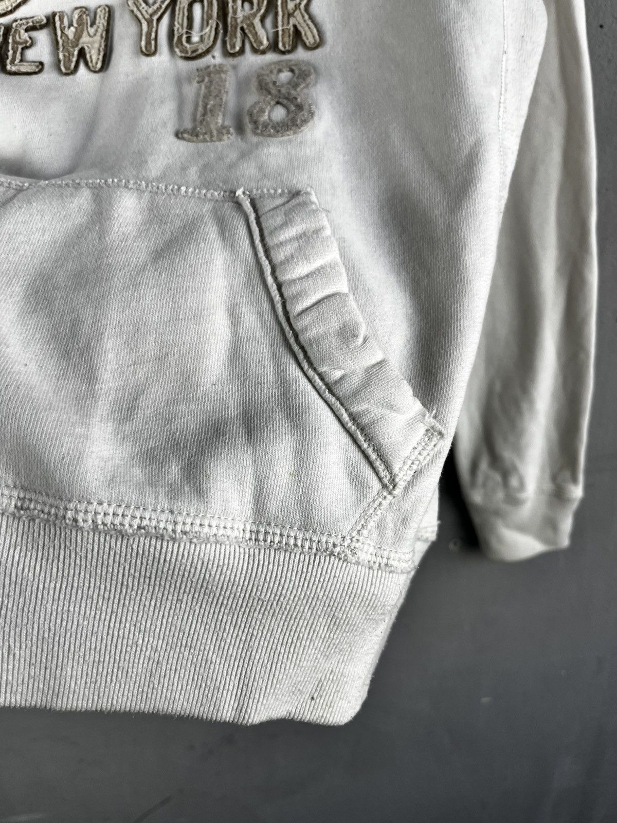 Abercrombie & Fitch Abercrombie fitch y2k hoodie size m Size M / US 6-8 / IT 42-44 - 12 Thumbnail