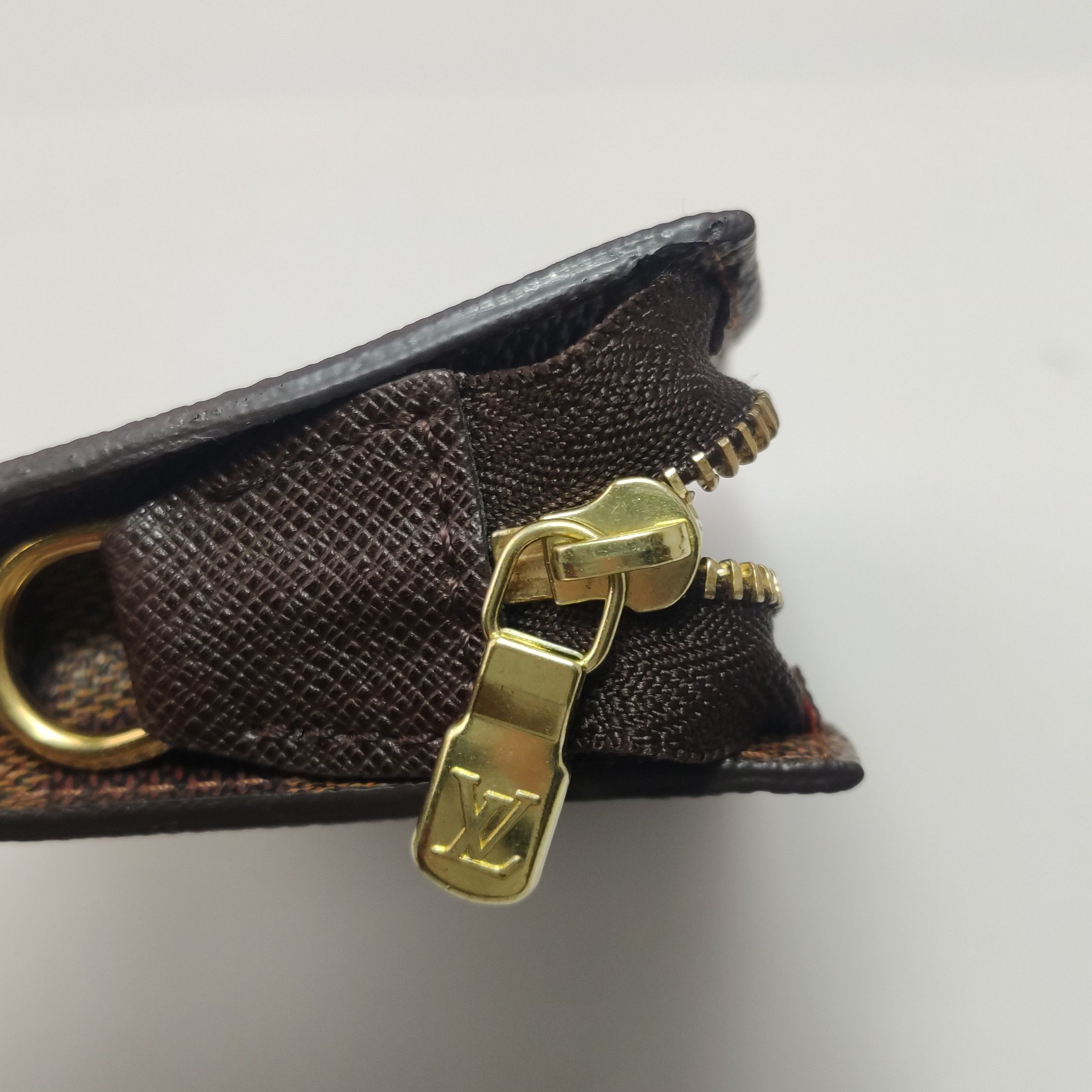 Louis Vuitton Louis Vuitton (LV) toiletry bag checkerboard clutch -y2506 Size ONE SIZE - 7 Thumbnail
