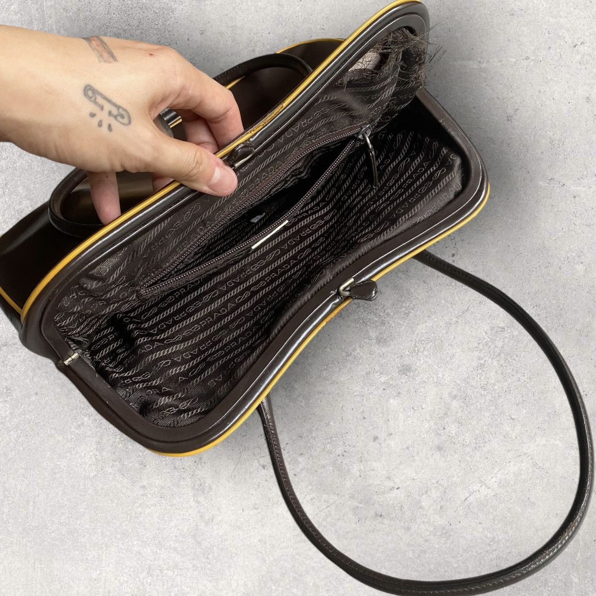 Prada Prada Brown Leather Bag Size ONE SIZE - 10 Thumbnail