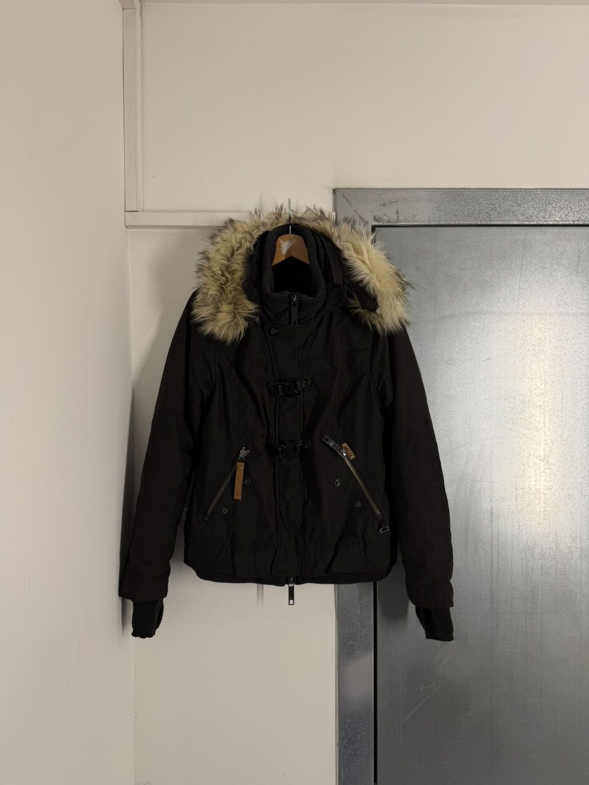 khujo Khujo Double Belted Fur Insulated Jacket Size M / US 6-8 / IT 42-44 - 1 Thumbnail