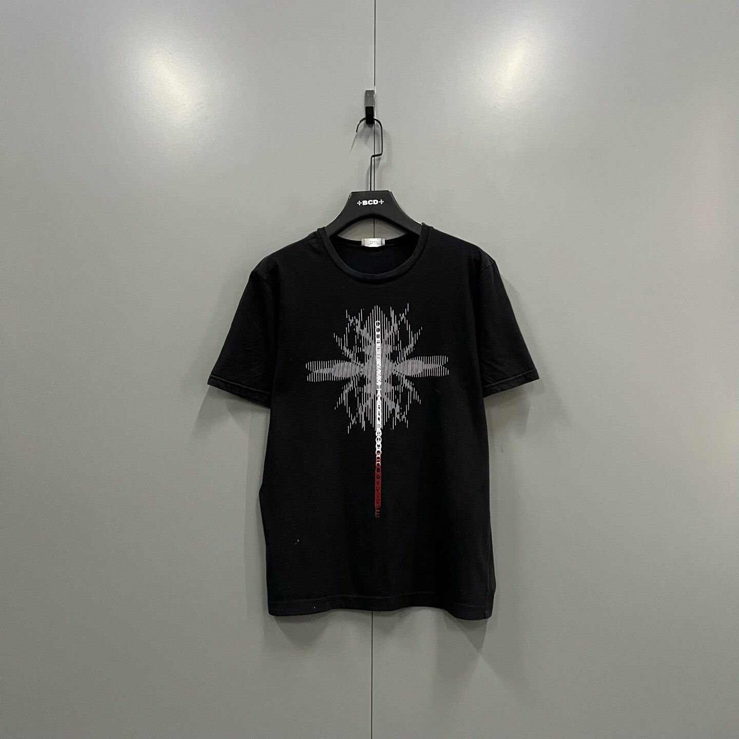 Dior Dior Printed T-Shirt l Men Size US L / EU 52-54 / 3 - 1 Thumbnail
