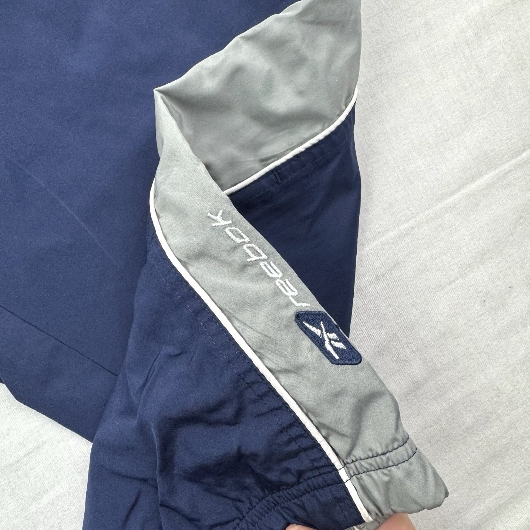 Reebok VINTAGE Reebok Track Pants Mens XL Blue Track Pants 90s Y2K Hipster Sports Baggy Athletic Size US 36 / EU 52 - 3 Thumbnail