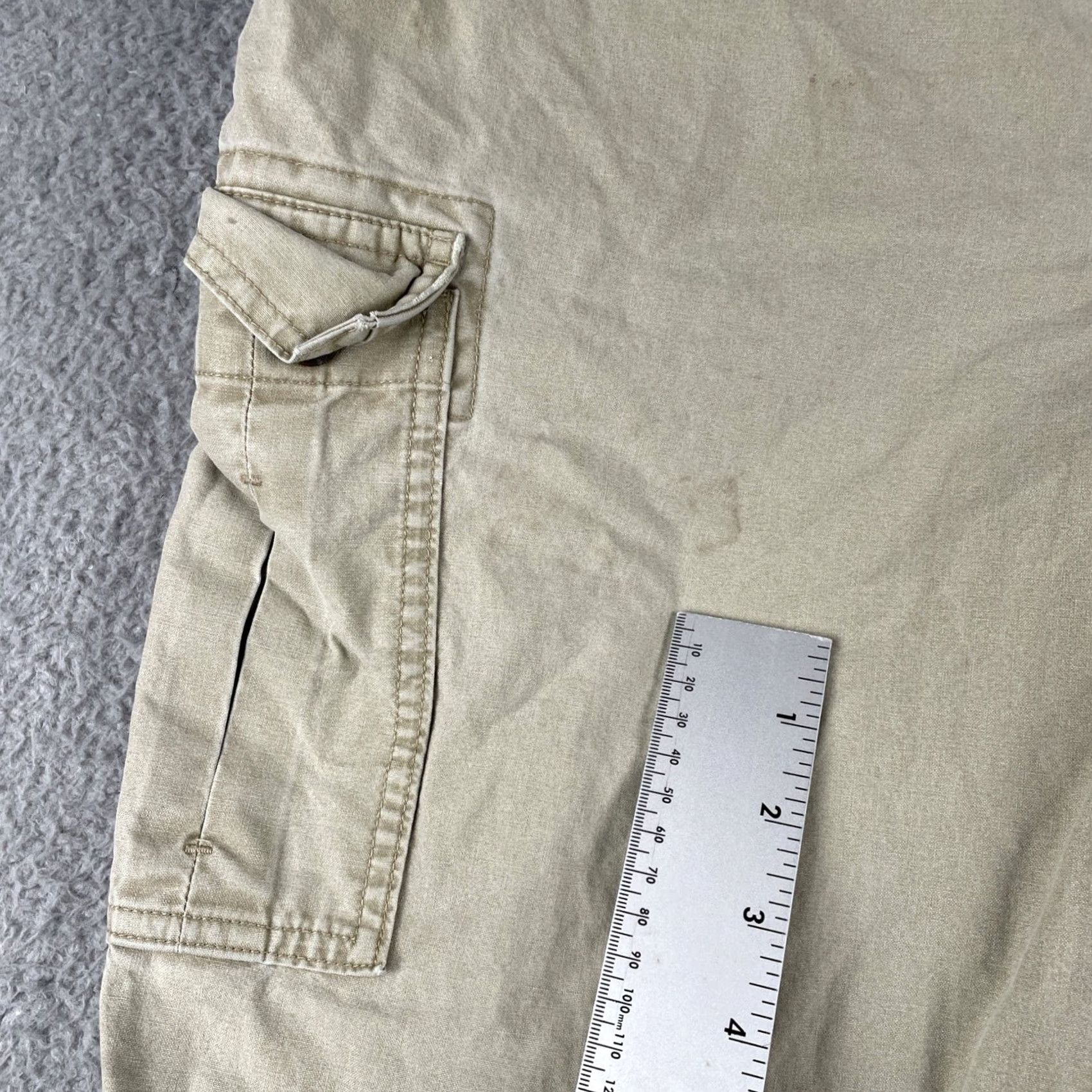 Vintage L.L.Bean Cargo Pants Men’s 35x30 Tan Khaki Beige 100% Cotton EUC Cargo Pants Mens Bay 35 Inseam 30 Size US 35 - 6 Thumbnail