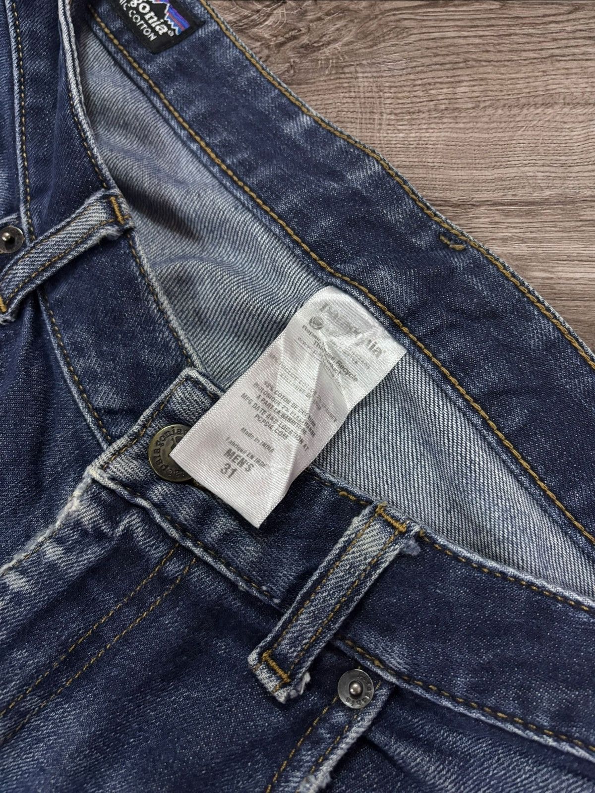 Patagonia Vintage Patagonia Distressed Faded Jeans Size US 31 - 7 Thumbnail