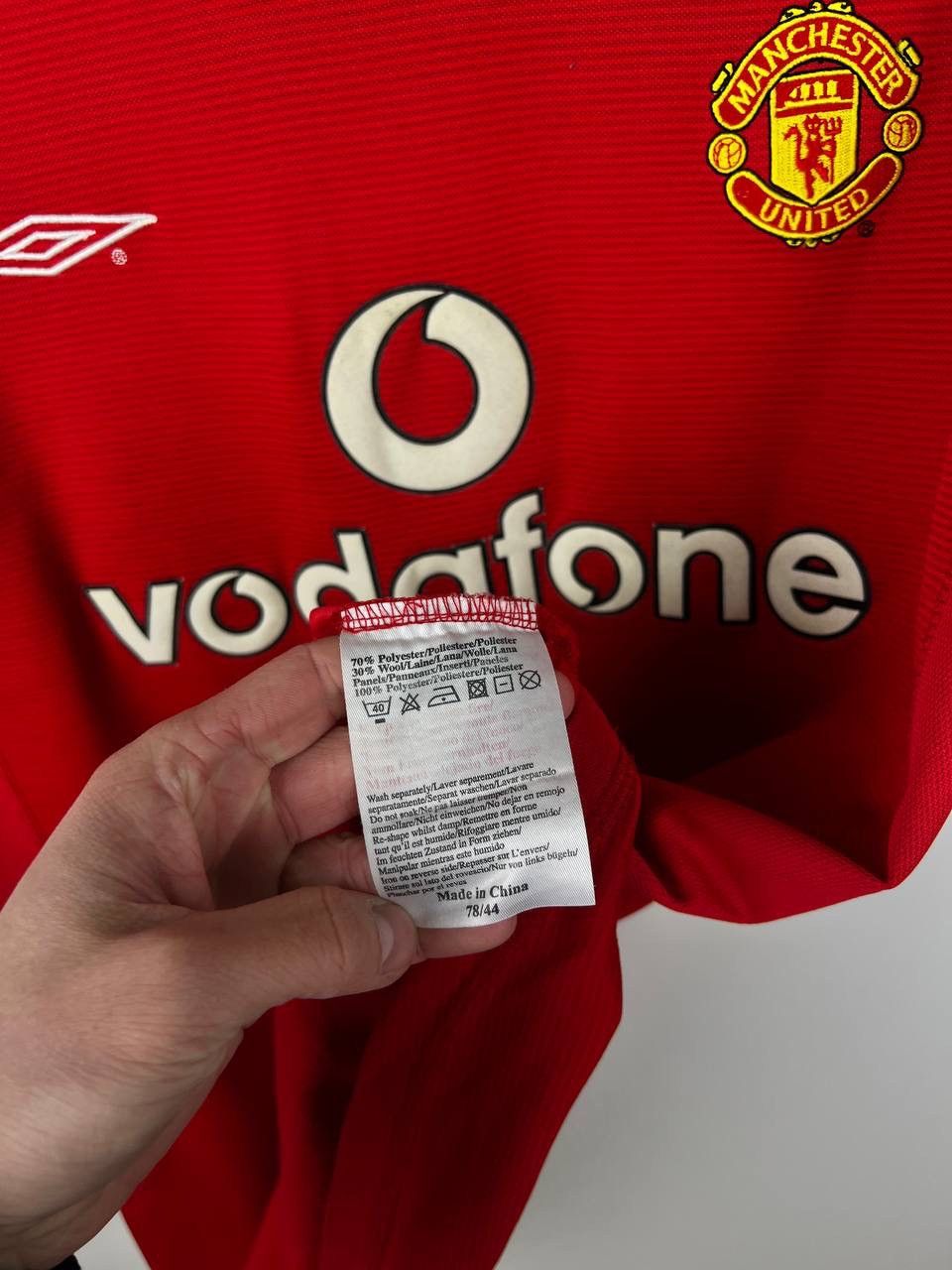 Umbro Manchester United Umbro 2000-2003 jersey t-shirts size L Size US L / EU 52-54 / 3 - 4 Thumbnail