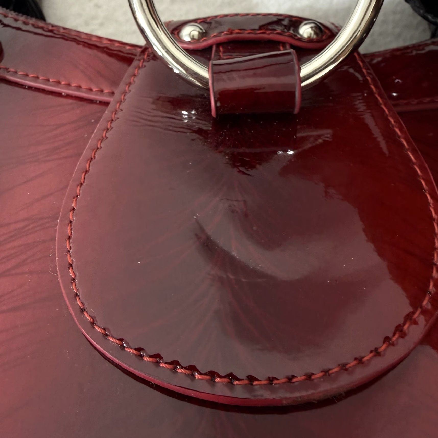Vintage Bobby Schandra Red Patent Leather Shoulder Bag Purse Designer Small Women XS Zip Magnetic Handbag Size ONE SIZE - 6 Thumbnail