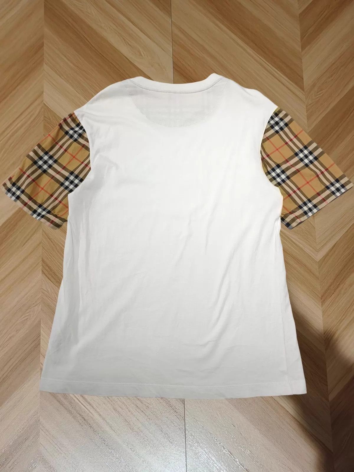 Burberry Burberry Nova Check short sleeve 99 New size S Size US S / EU 44-46 / 1 - 2 Thumbnail