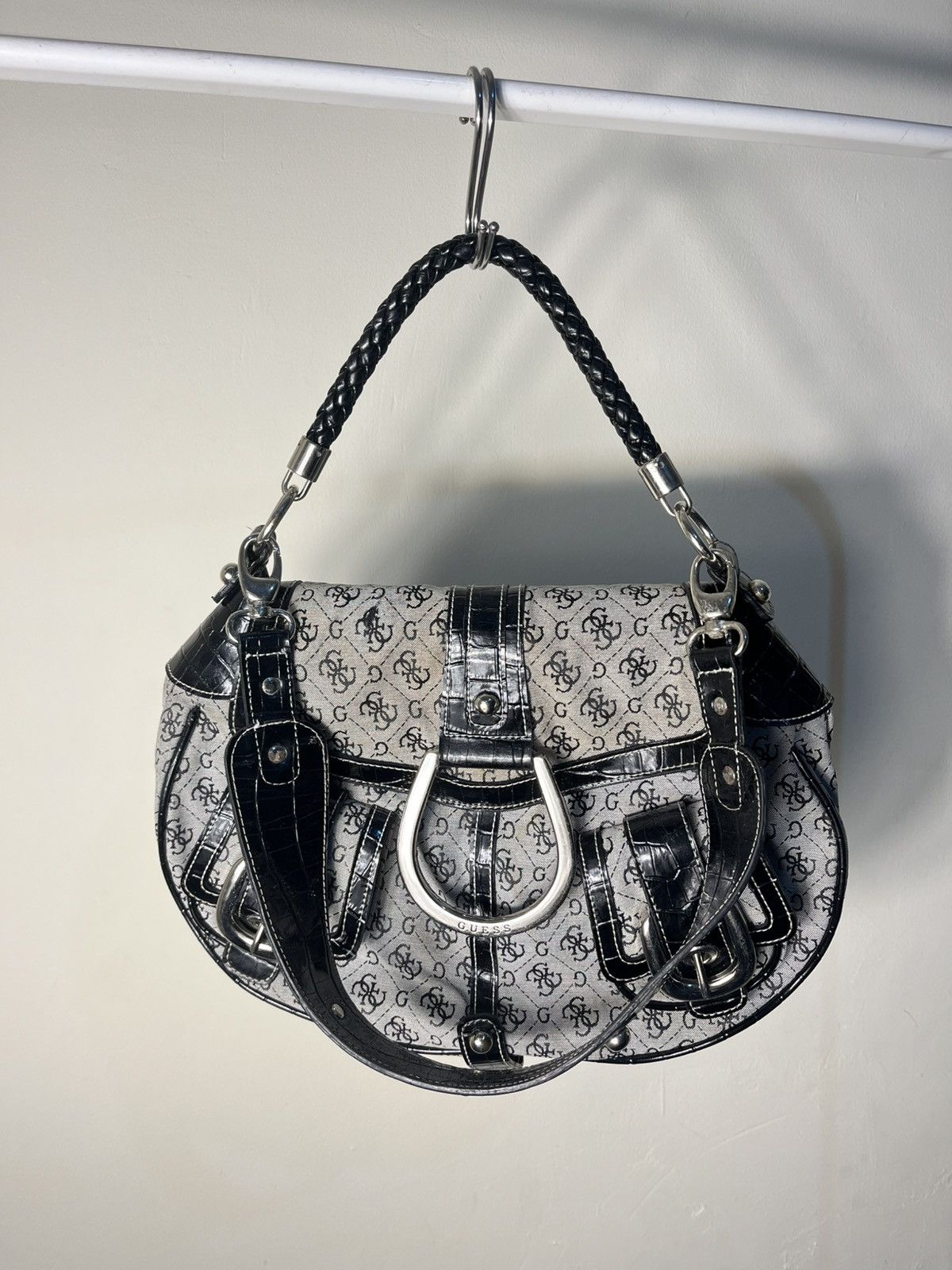 Guess Vtg guess monogram bag belt Size ONE SIZE - 1 Thumbnail
