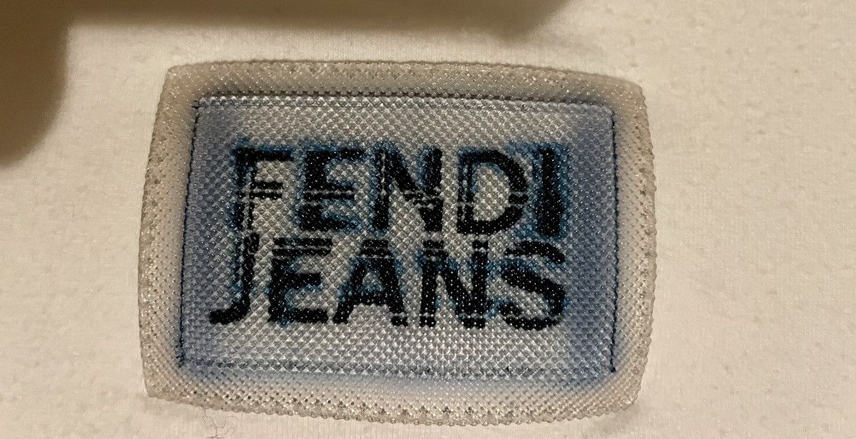 Fendi Rare 90s Fendi Jeans Logo Patch Tee – Vintage Archive Piece Size S / US 4 / IT 40 - 11 Thumbnail
