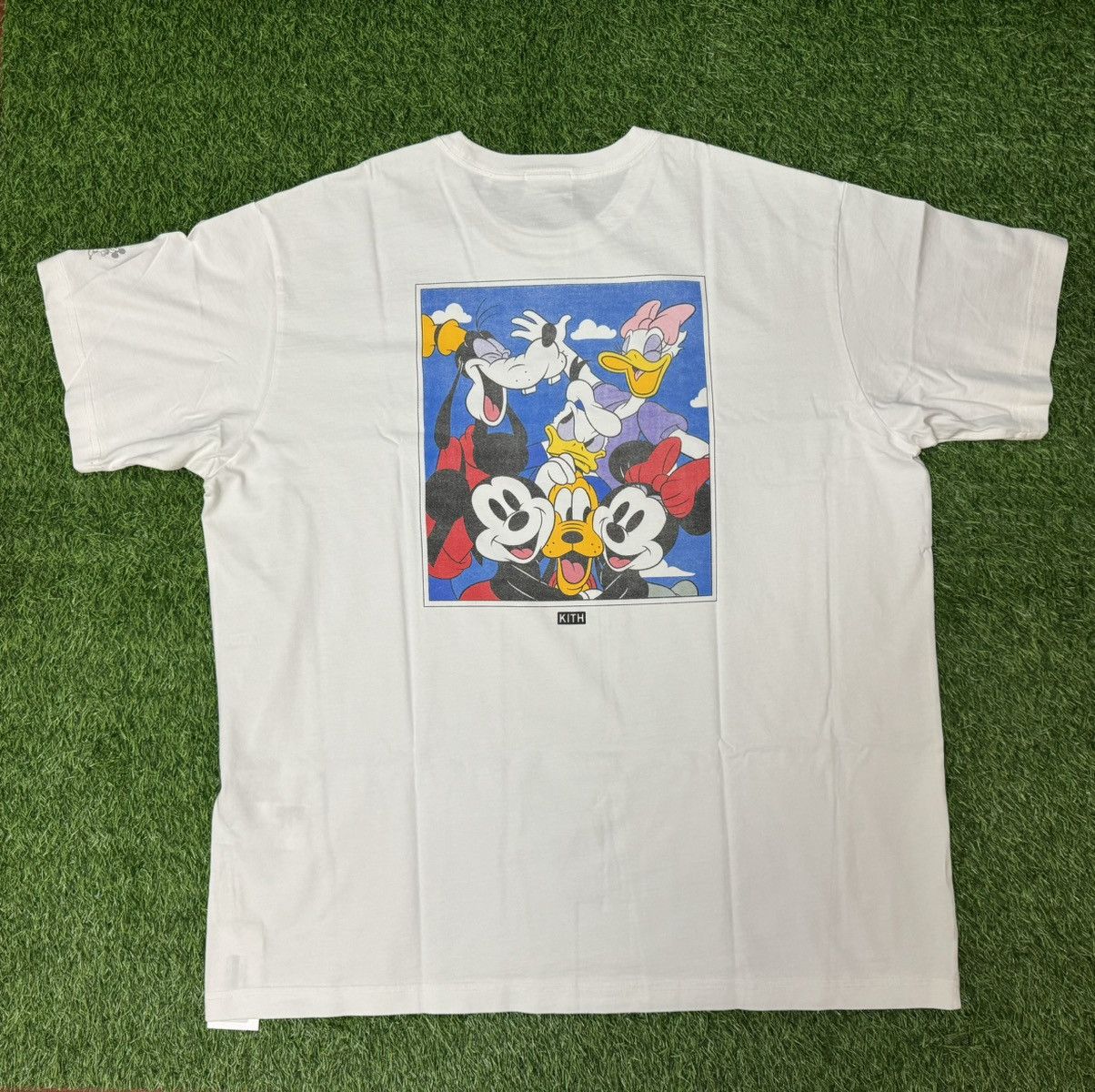 Kith Kith X Disney Mickey & Friends Portrait Vintage Tee Size XXL | Grailed