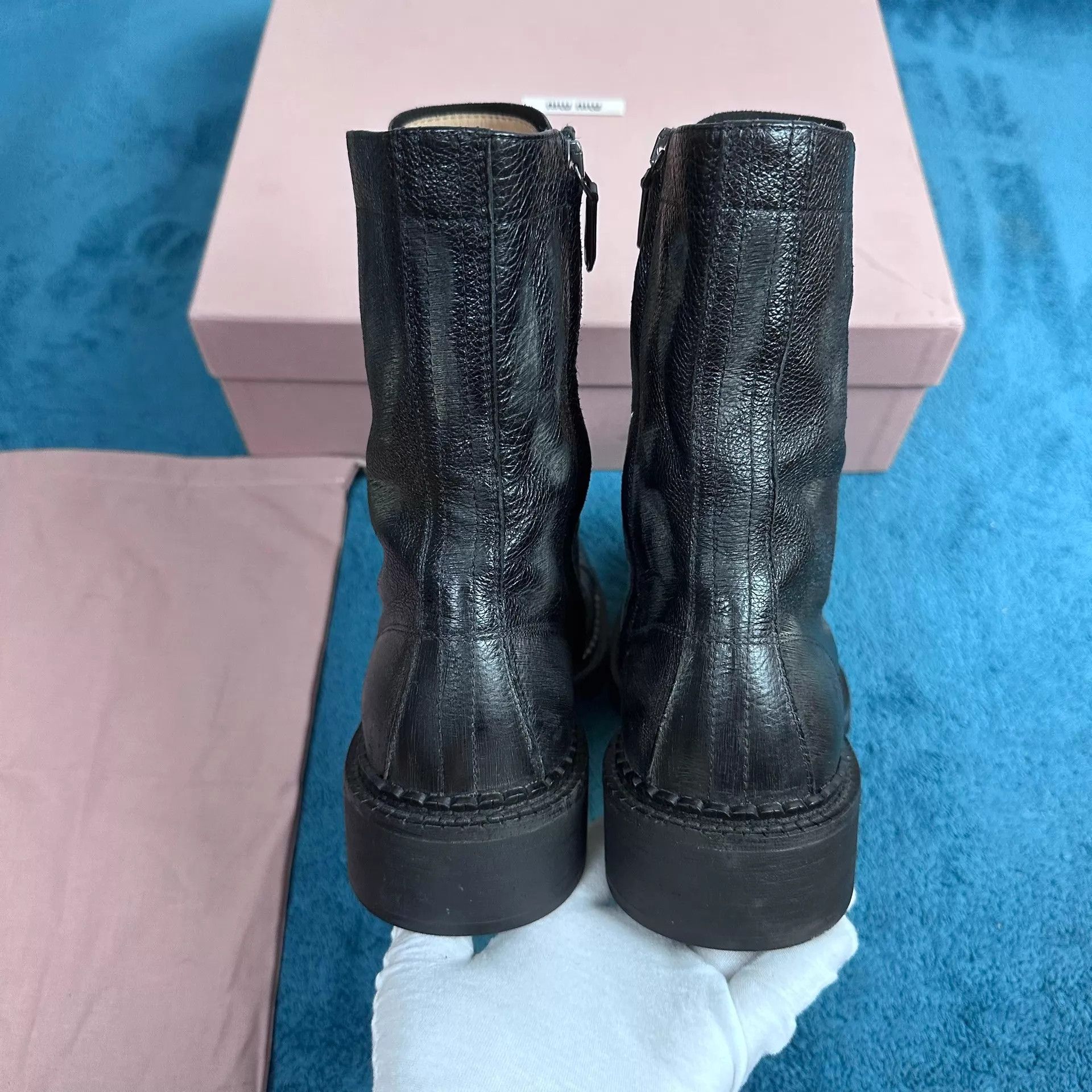 Miu Miu MIU MIU FW24 NY Distressed Block Heel Short Boot Black Size 38 Size US 7.5 / IT 37.5 - 4 Thumbnail