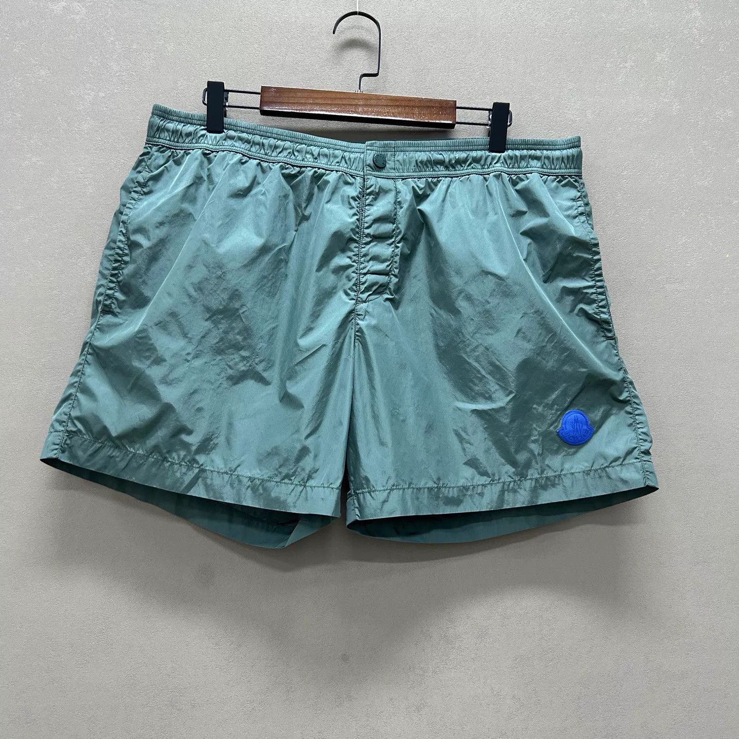 Moncler Moncler Logo Beach Shorts 98 New XXL Size 32" / US 10 / IT 46 - 1 Thumbnail