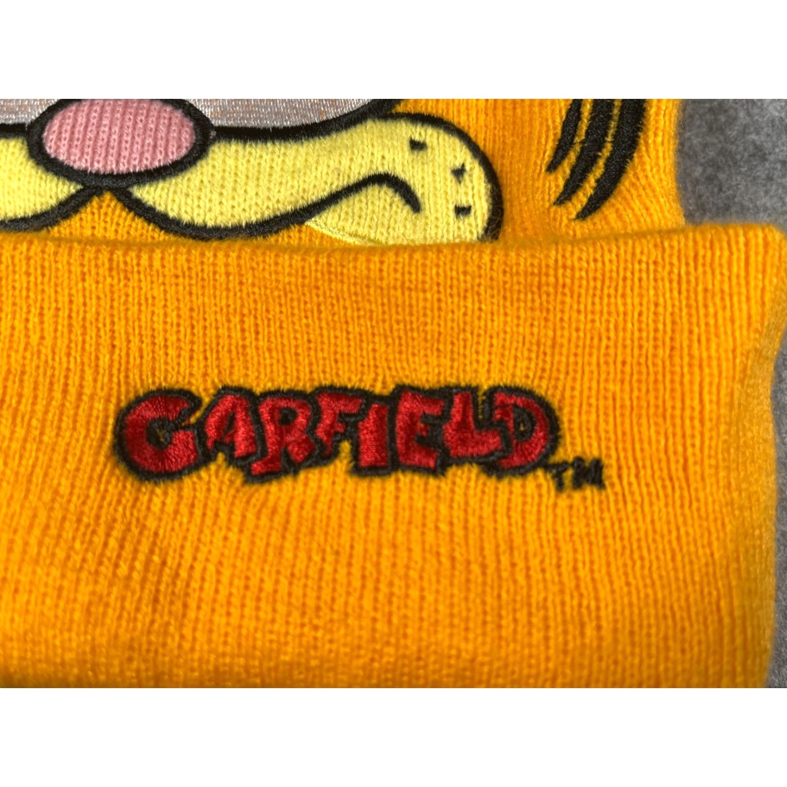 Nickelodeon Nickelodeon Garfield Beanie Adult Yellow Knit Acrylic Polyester Hat Womens Men Size US M / EU 48-50 / 2 - 2 Thumbnail