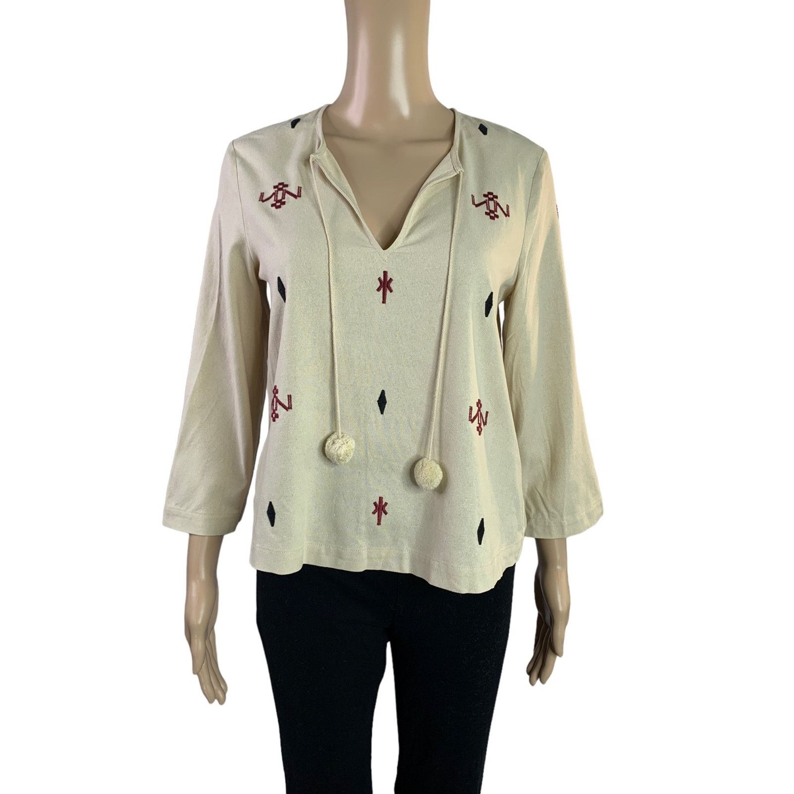 Madewell Madewell Womens Size XXS Ivory 100% Silk Top Embroidered Size XXS / US 00 / IT 34 - 1 Thumbnail