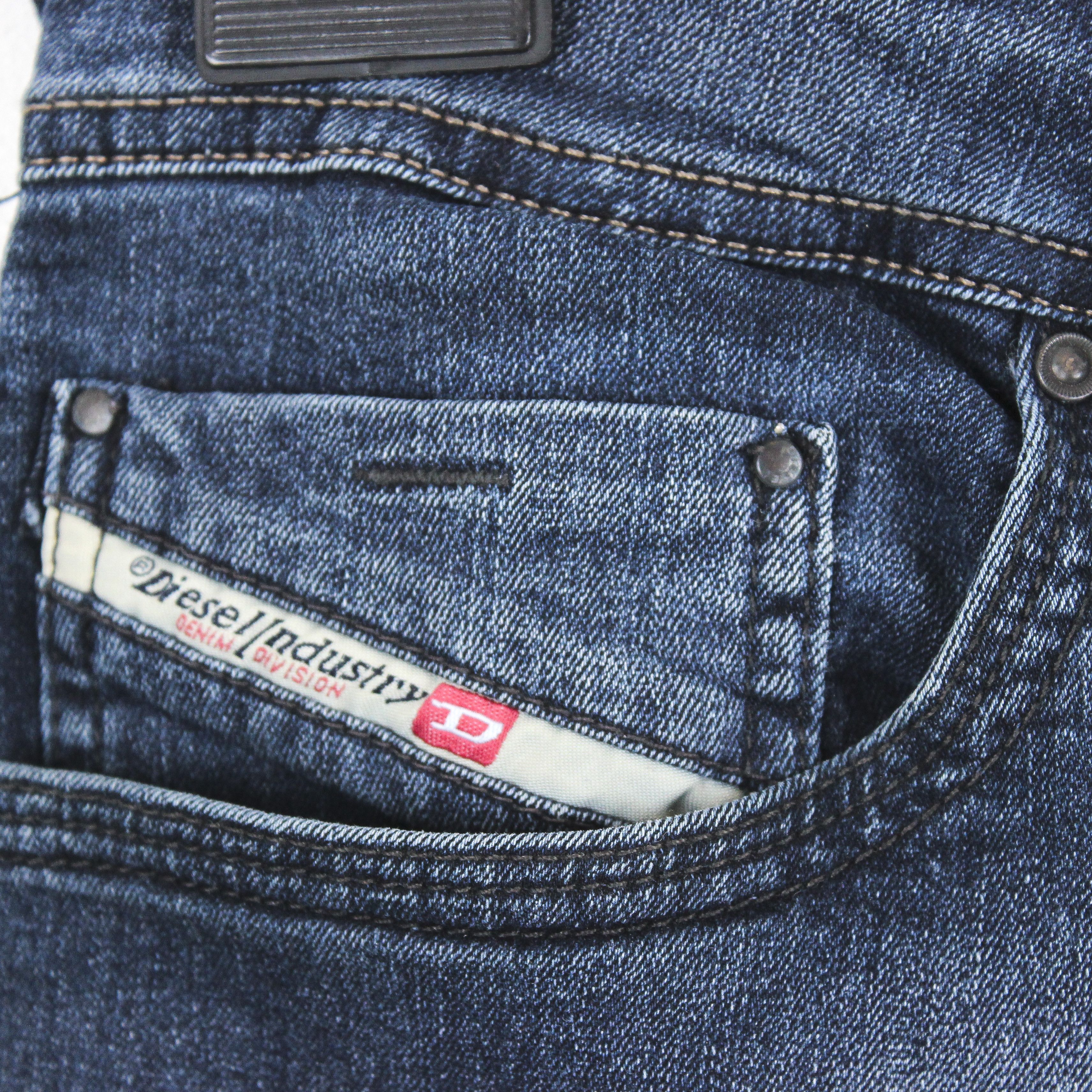 Diesel Sleenker-J Boys 16Y W32 L34 Skinny Jeans Denim Pants Trouser Size US 32 / EU 48 - 3 Thumbnail