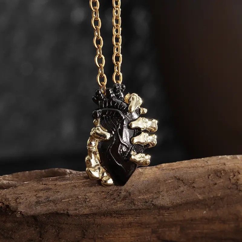 Jewelry Creative Gothic Skeleton Hand Heart Pendant Size ONE SIZE - 5 Thumbnail