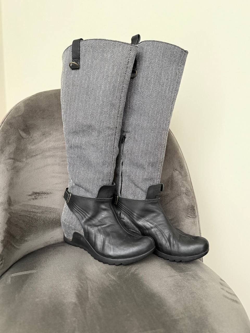 Puma Vintage 2000s y2k Puma Balmoral Tweed Boots Size 38 Size US 8 / IT 38 - 1 Thumbnail