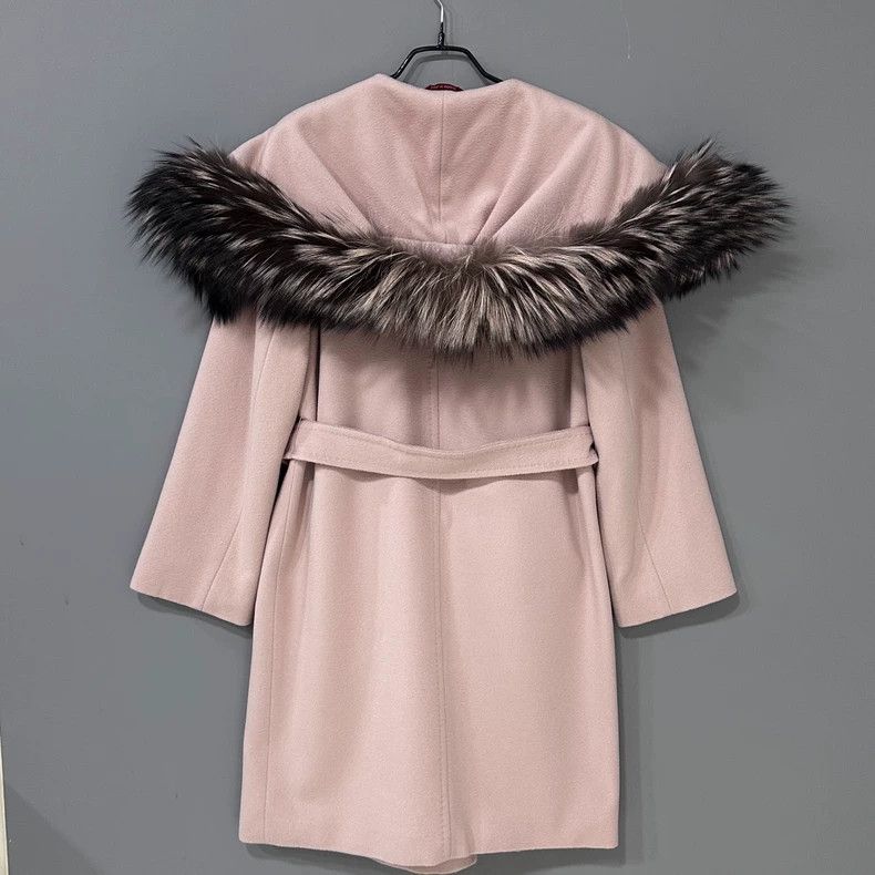 Max Mara Max Mara Bathrobe coat with pink fur collar Size M / US 6-8 / IT 42-44 - 3 Thumbnail