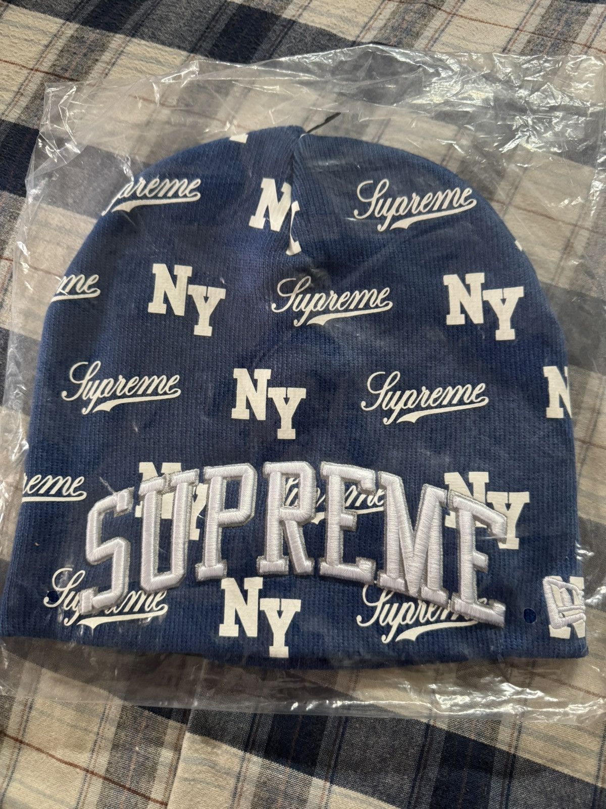 Supreme New Era Monogram Beanie