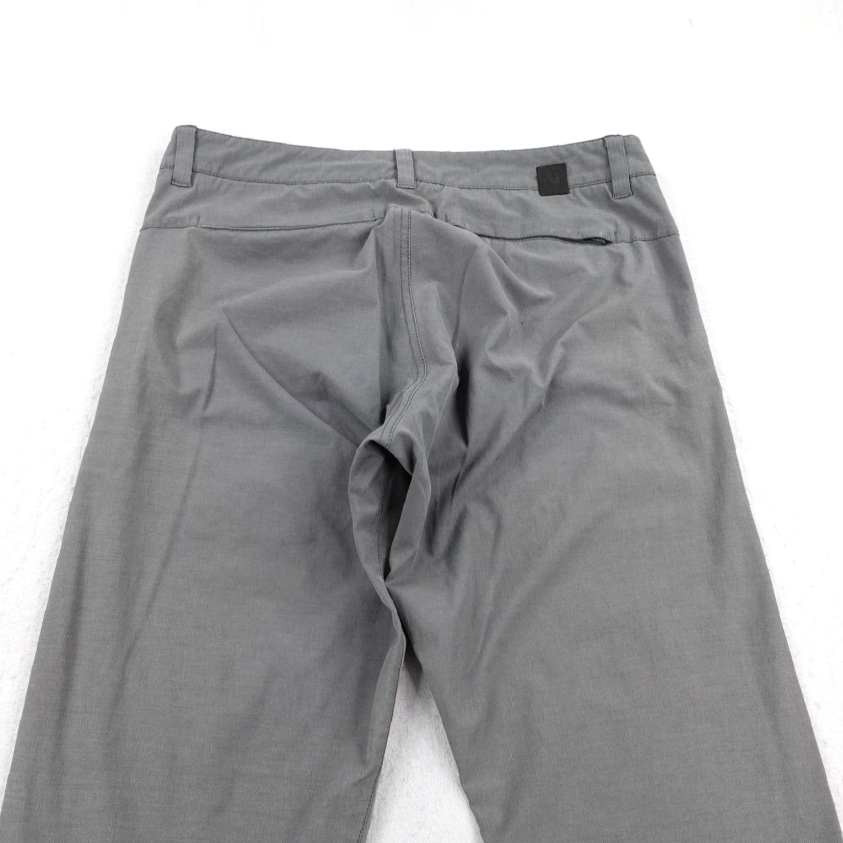 Vuori Vuori Mens 32 Gray Aim Pants Chino Zip Pockets Regular Straight Lightweight Performance Golf Size US 32 / EU 48 - 5 Thumbnail