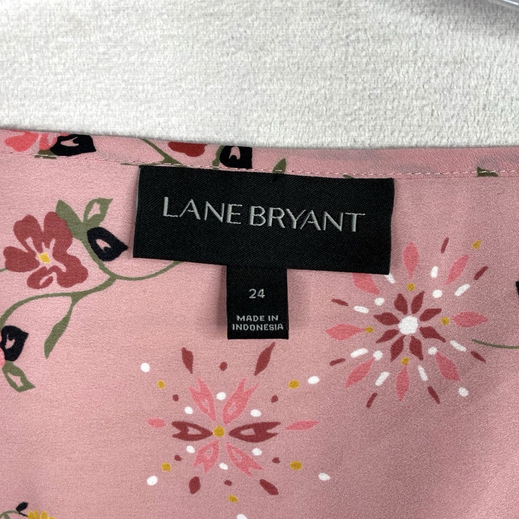 Vintage Lane Bryant Top Womens 24 Pink Floral Short Bell Sleeve Lightweight Boho Fairy Blouse Ladies Pink Floral 24 Sh Size 4XL / US 24-26 - 3 Thumbnail