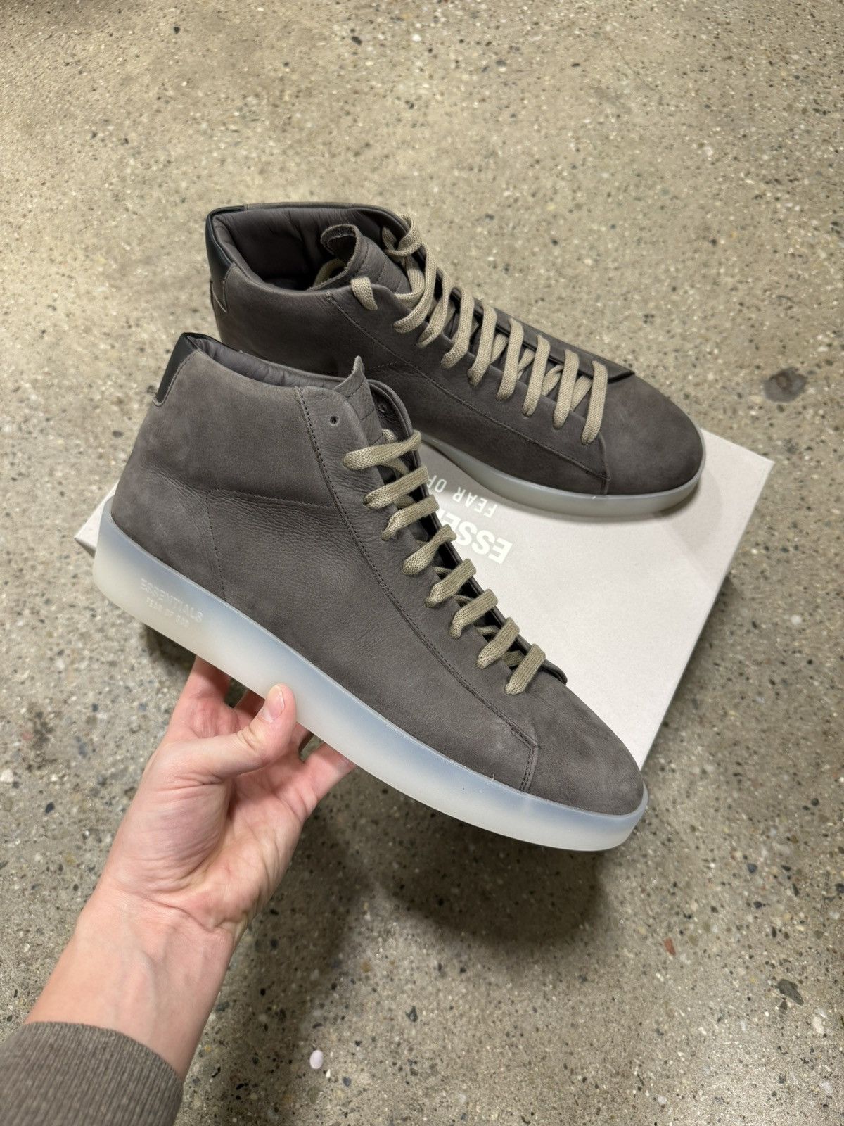Essentials × Fear of God Fear of God Essentials Tennis High Top Sneaker NEW 325$ Size US 9 / EU 42 - 1 Thumbnail