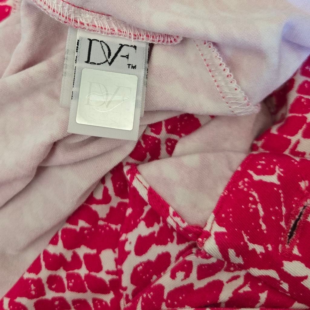 Diane von Furstenberg DVF Fuschia wrap romper Size 2 Pink display picture 1