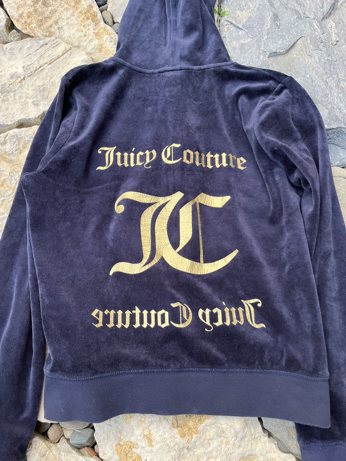 Juicy Couture × Vintage Vintage Juicy Couture y2k velvet black label zip hoodie gold Size L / US 10 / IT 46 - 17 Thumbnail