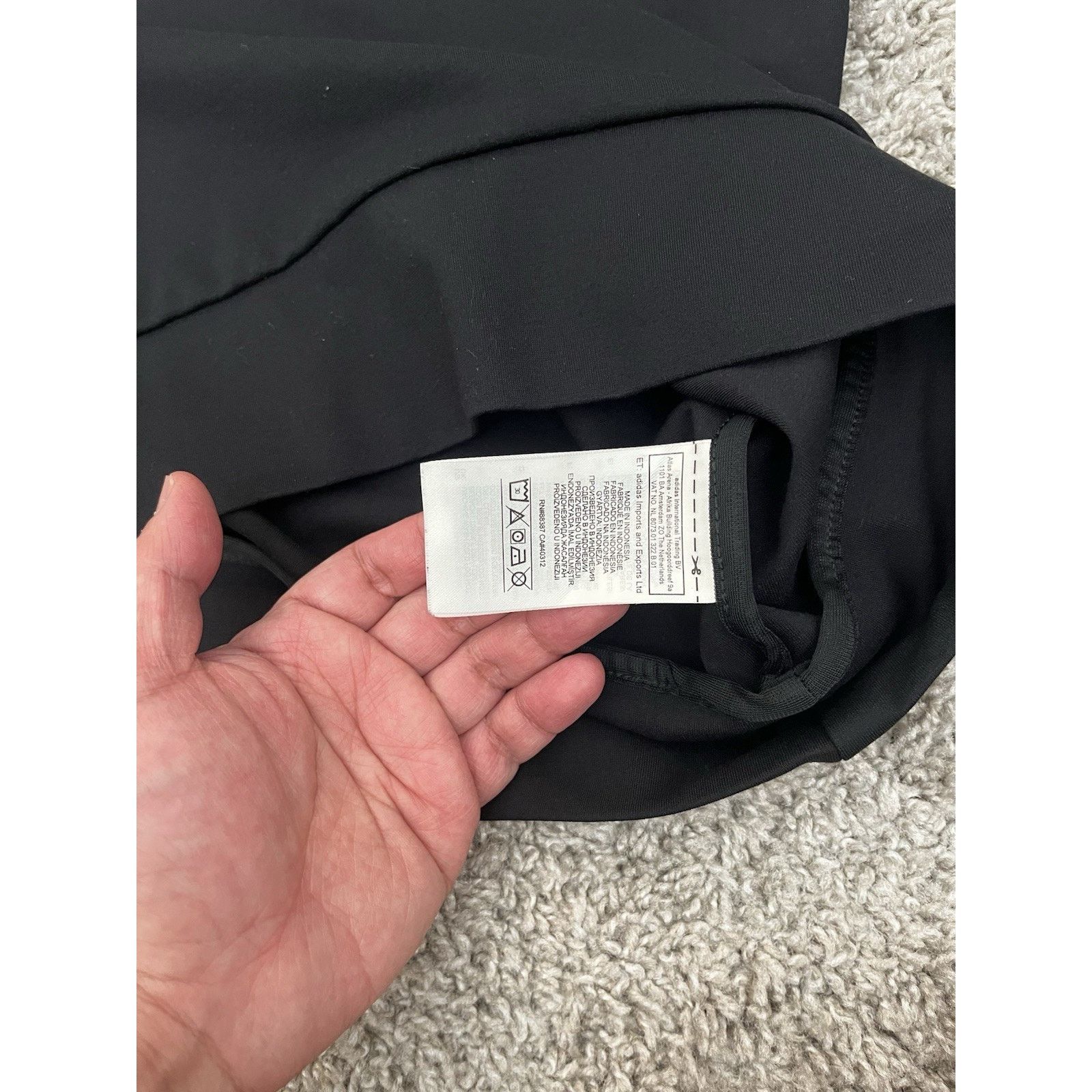 Adidas Adidas M Black Athletic Training Cycling Rear Zip Pocket Size US M / EU 48-50 / 2 - 5 Thumbnail
