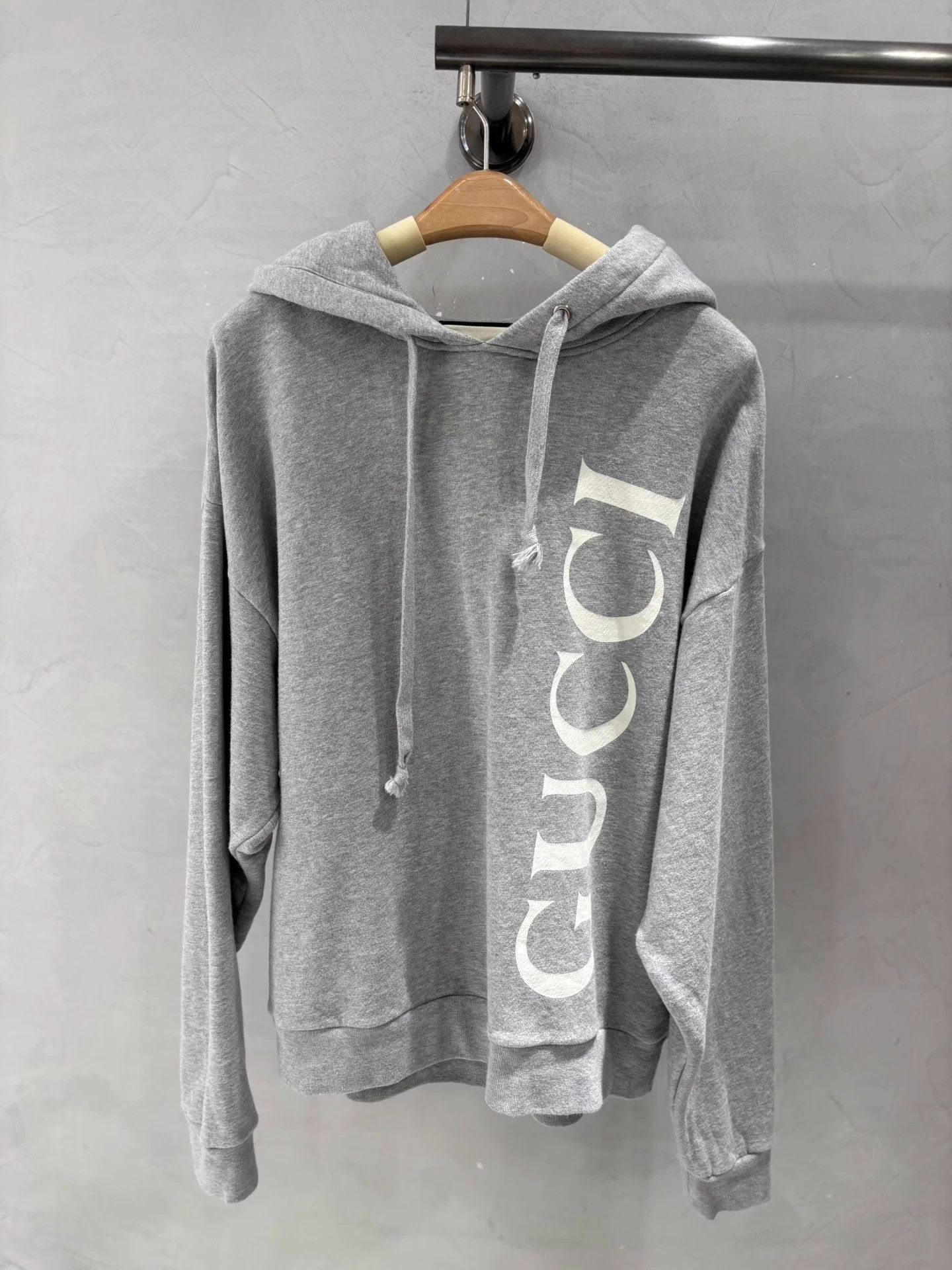 Gucci Gucci Big Logo Gray Coil Cotton Hoodie Deadstock XS Size US XS / EU 42 / 0 - 1 Thumbnail