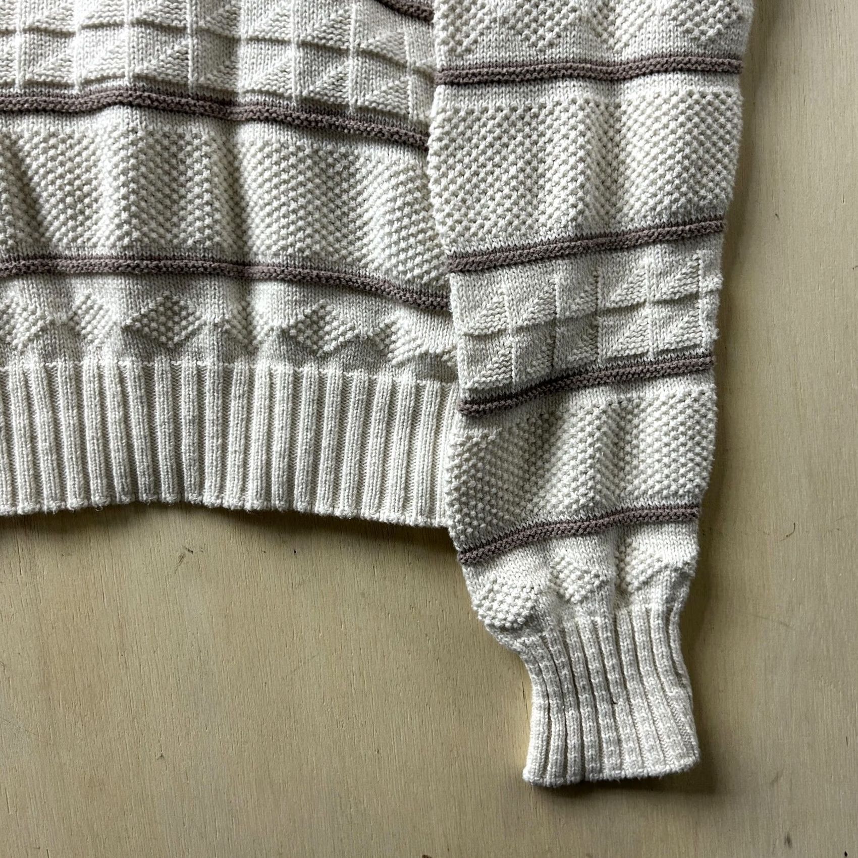 Vintage VINTAGE Don Douglass Sweater Womens Large White Striped Crew Neck Chunky-Knit Size L / US 10 / IT 46 - 2 Thumbnail