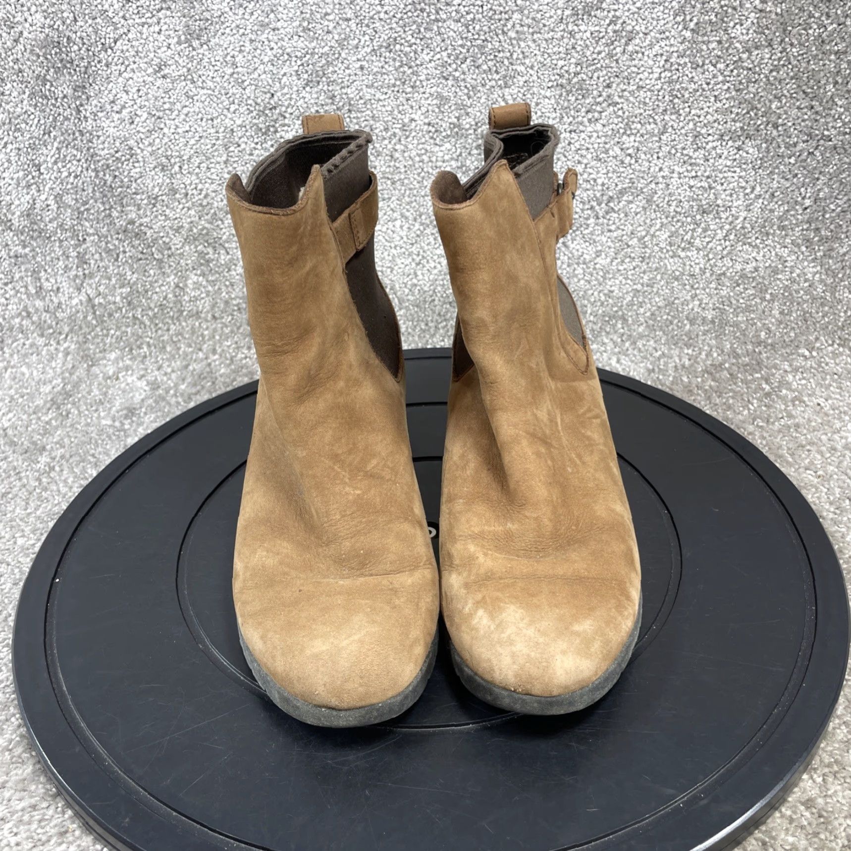 Ugg VINTAGE UGG Boots Women Size 8 Brown Leather Wedge Heel Waterproof Bootie Casual Fall Winter Size US 8 / IT 38 - 4 Thumbnail
