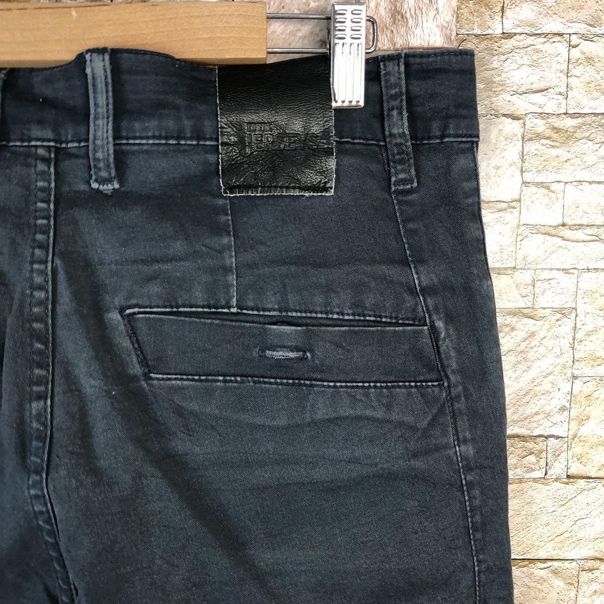 Edwin Edwin Dark Blue Casual Pants #A1159 Size US 31 - 16 Thumbnail
