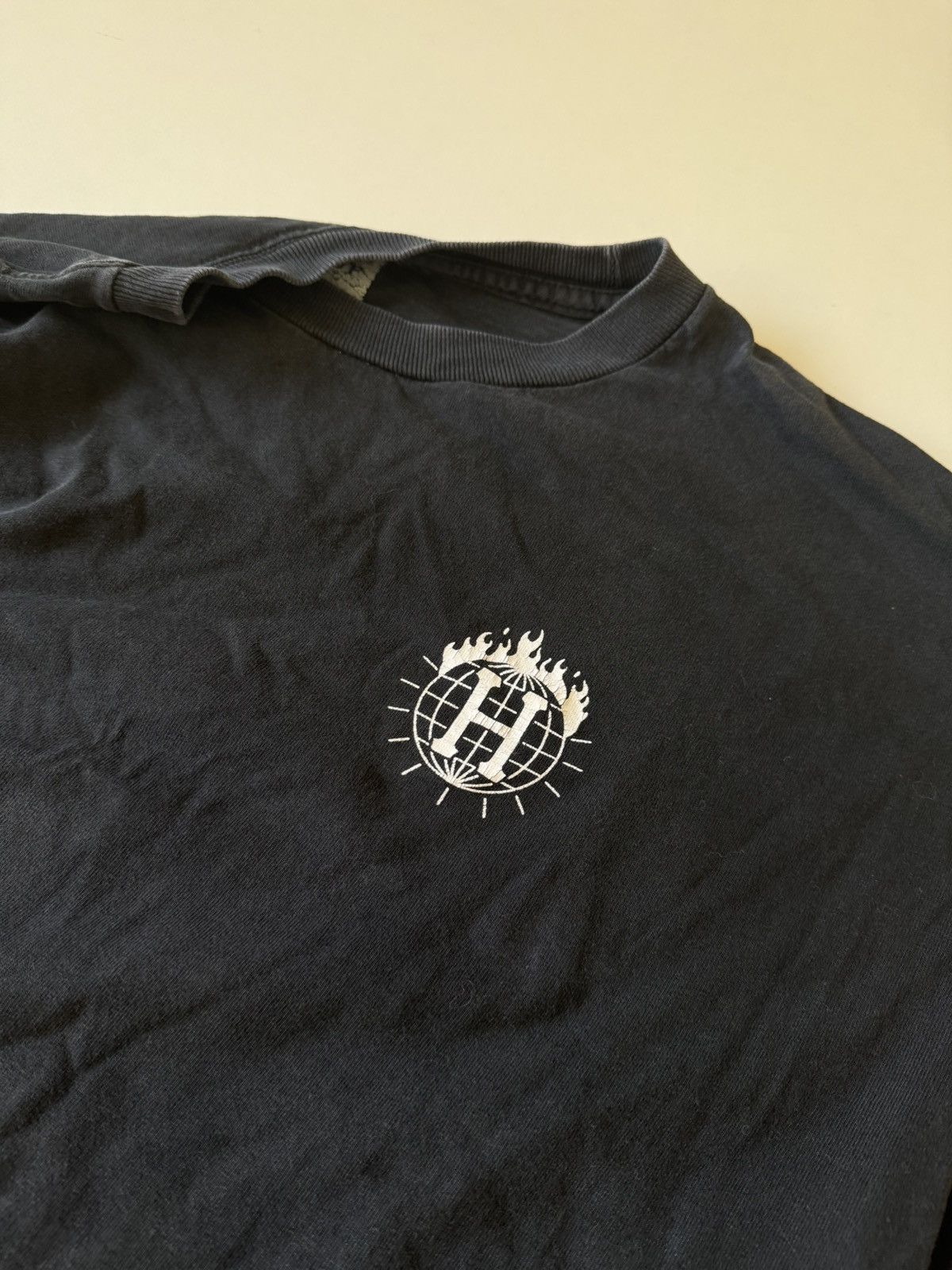 Huf × Thrasher HUF x Thrasher Washed Thrashed Longsleeve Tshirt Skate Size US XL / EU 56 / 4 - 18 Thumbnail