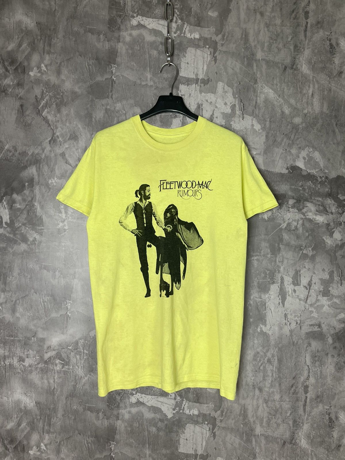 Band Tees × Vintage Vintage Y2K Fleetwood Mac Rumours Boxy Fit T Shirt Size US S / EU 44-46 / 1 - 1 Thumbnail