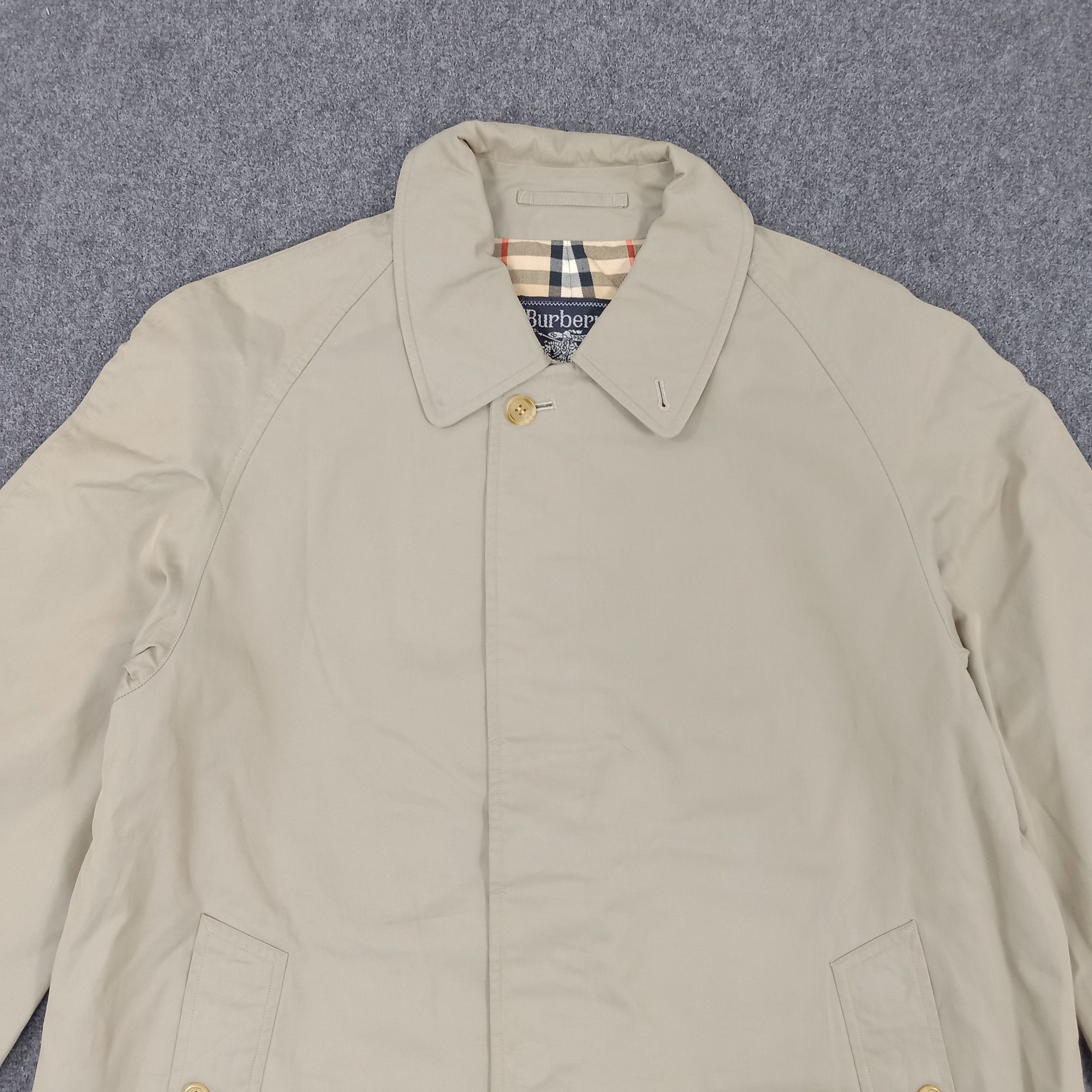 Burberry × Vintage Burberrys Nova Check Trench Jacket Size US L / EU 52-54 / 3 - 2 Thumbnail
