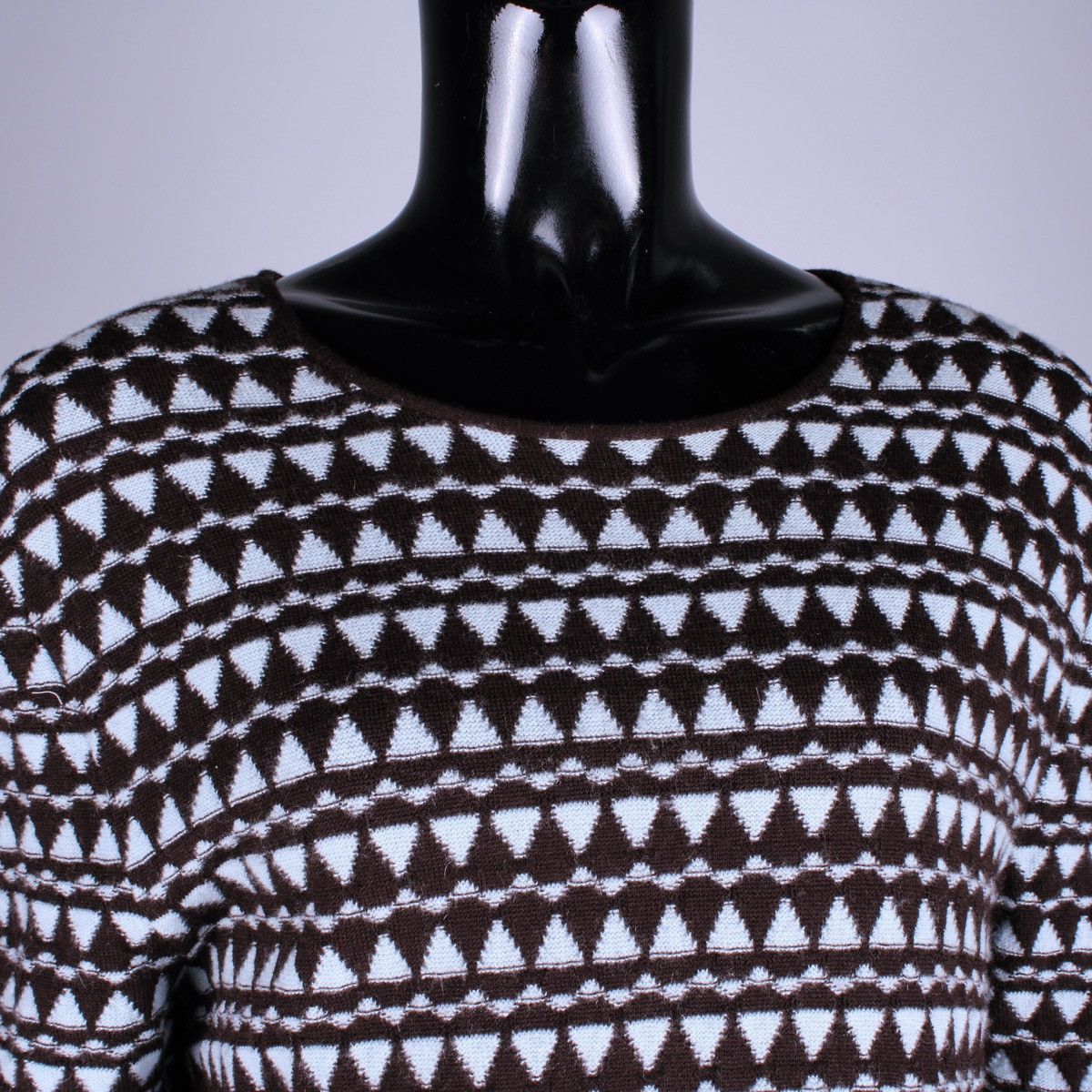 Salvatore Ferragamo × Vintage Vintage Salvatore Ferragamo Wool Cashmere Geometric T-Shirt Size M / US 6-8 / IT 42-44 - 3 Thumbnail