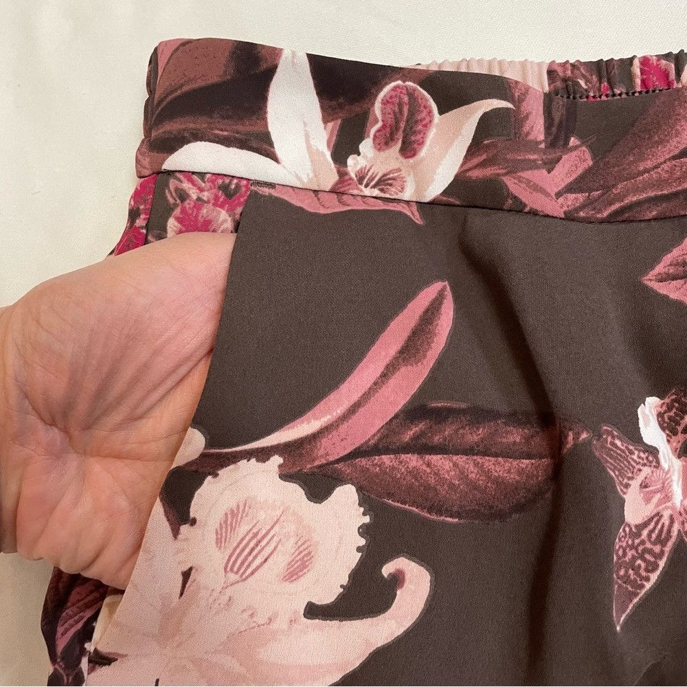 Chicos NWT New Chico's El Cielo Wide-Leg Floral Pants Size 0.5 US Size 28" / US 6 / IT 42 - 8 Thumbnail