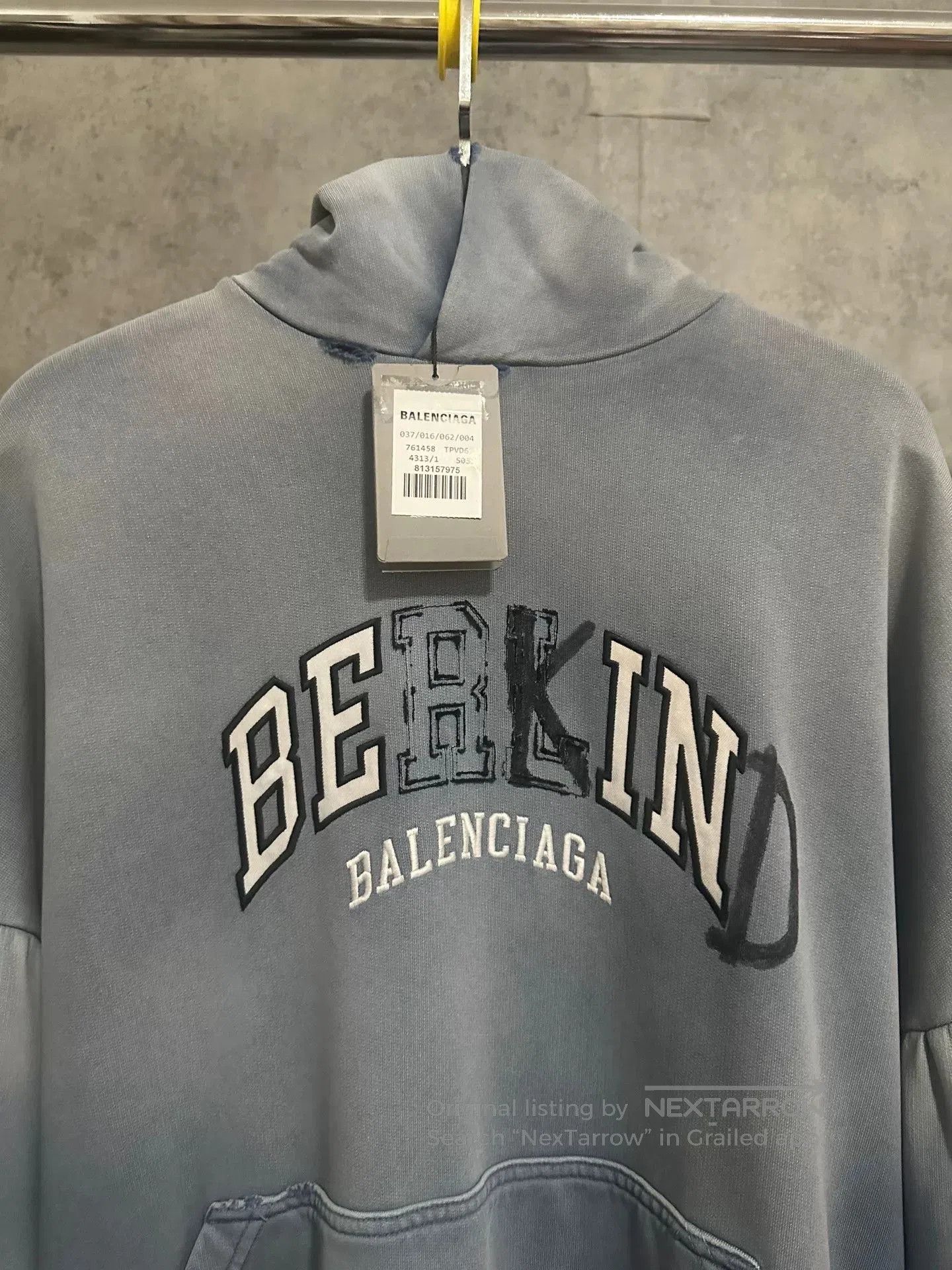Balenciaga balenciaga blue gradient hoodie with logo. Size US XL / EU 56 / 4 - 2 Thumbnail